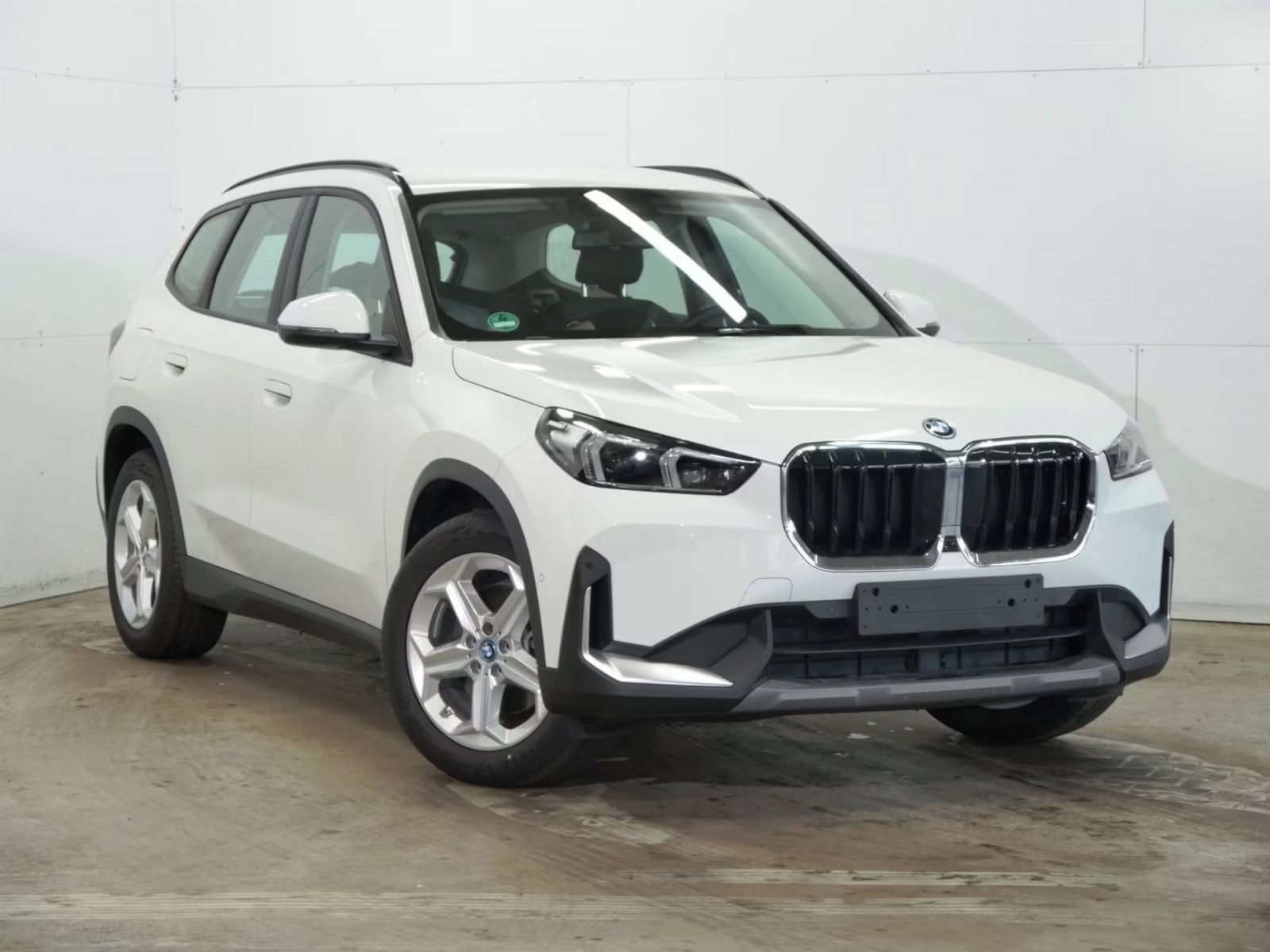 BMW X1, xDrive 25e*360°kamera*Navi* - fotka 3