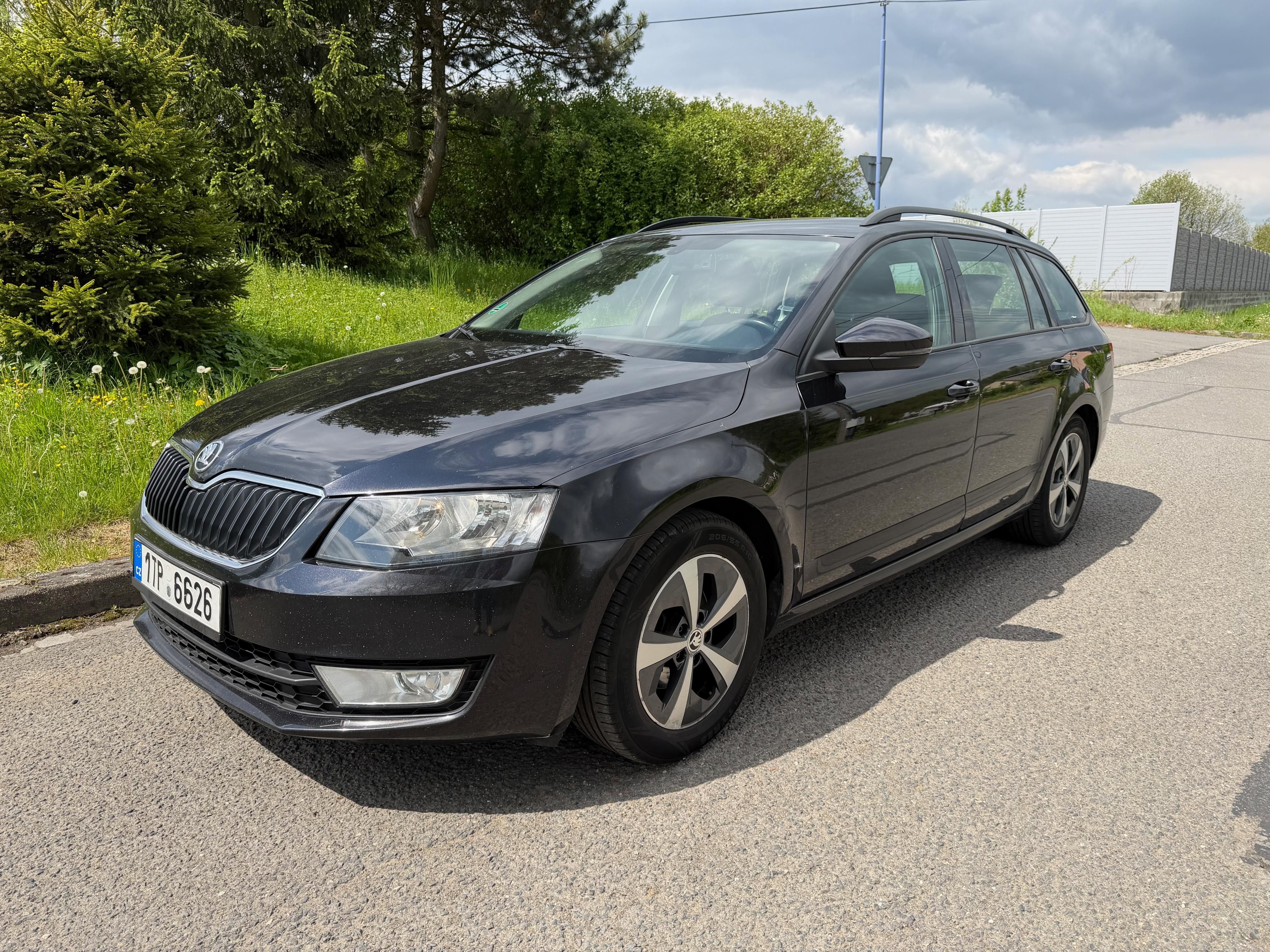 Škoda Octavia, 1.6TDi-81kw,tažné,prav.servis