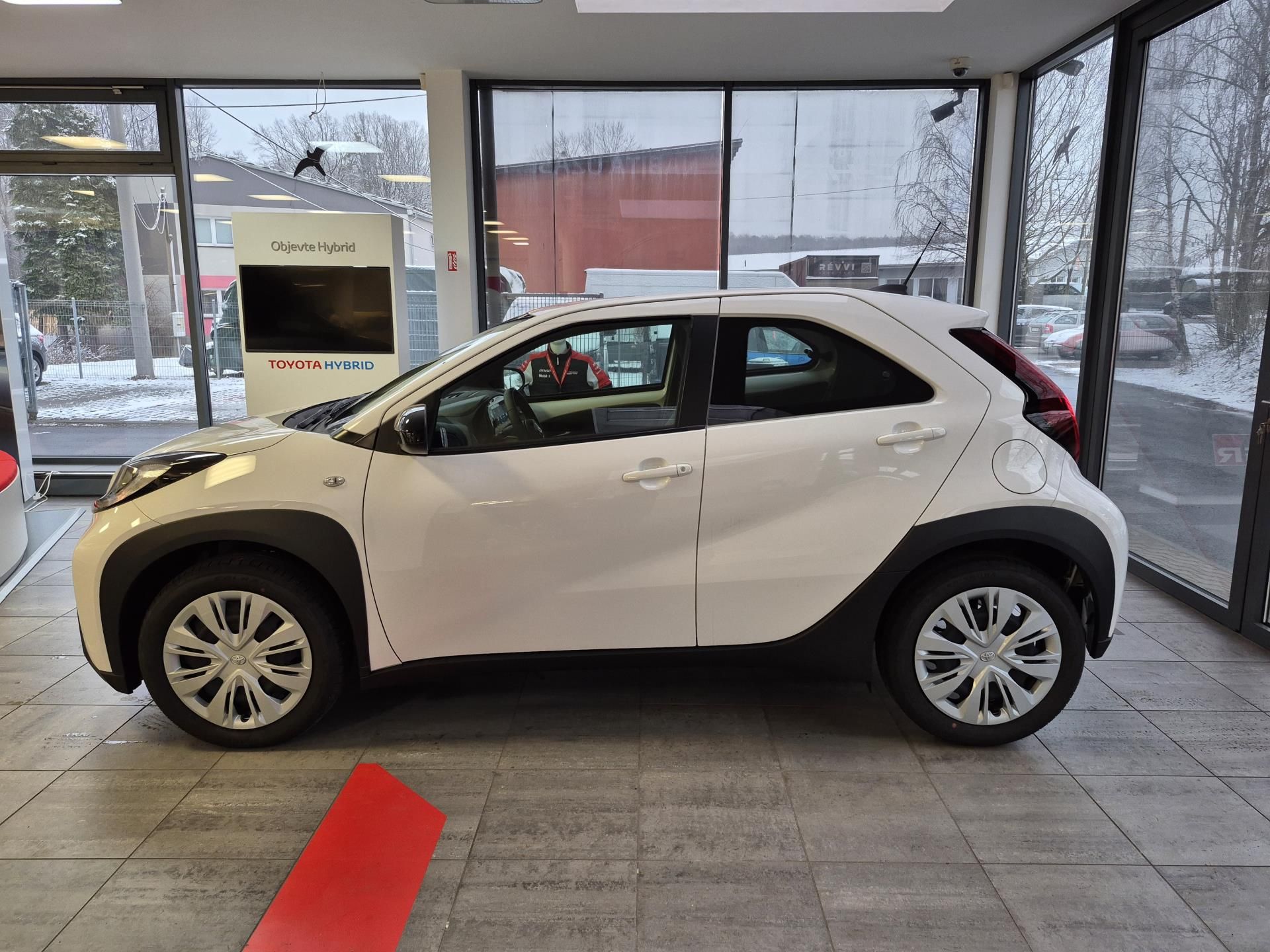 Toyota Aygo, Comfort 1.0 VVT-i (72 k) MAN5 - fotka 4