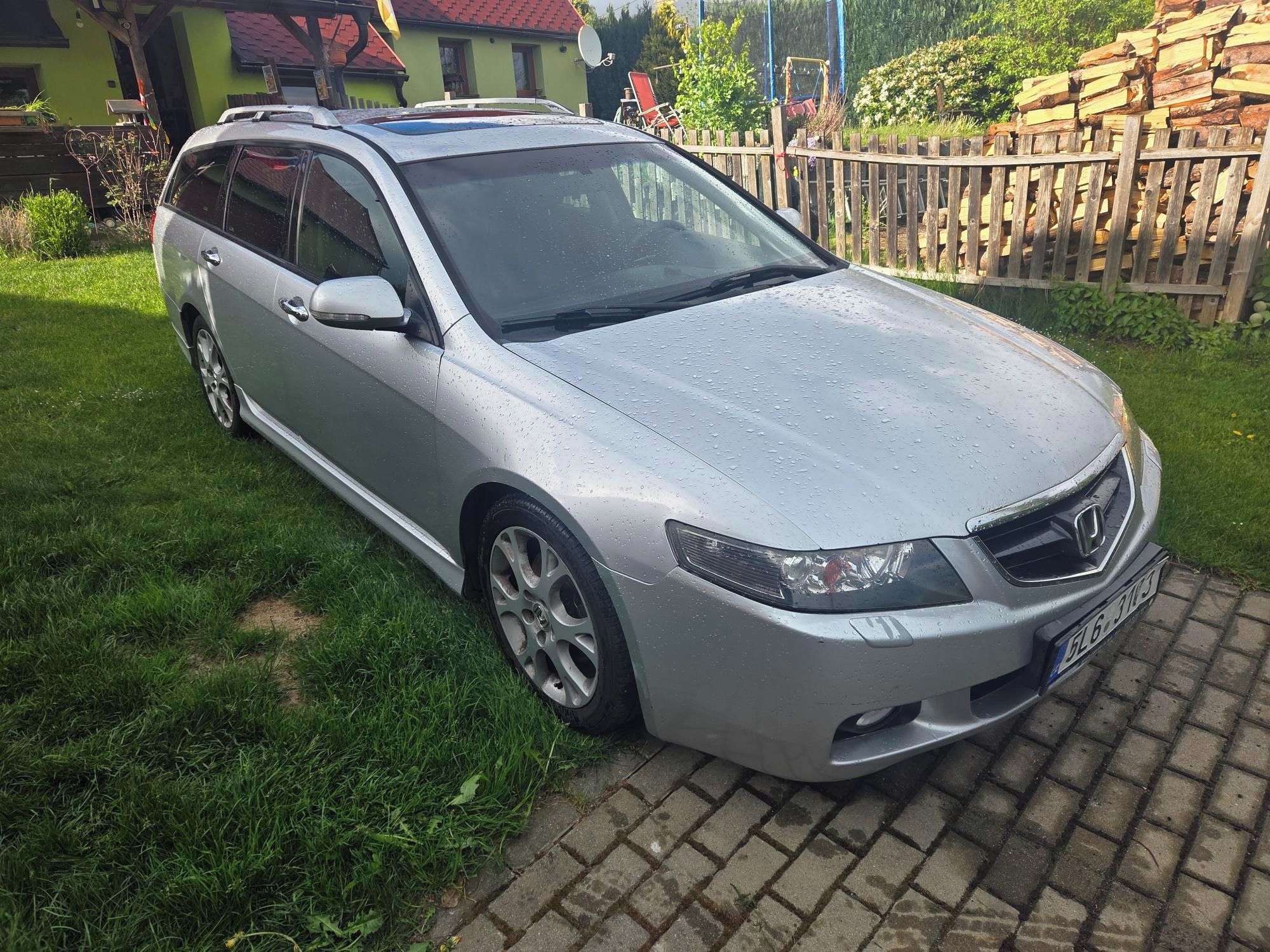 Honda Accord - fotka 5