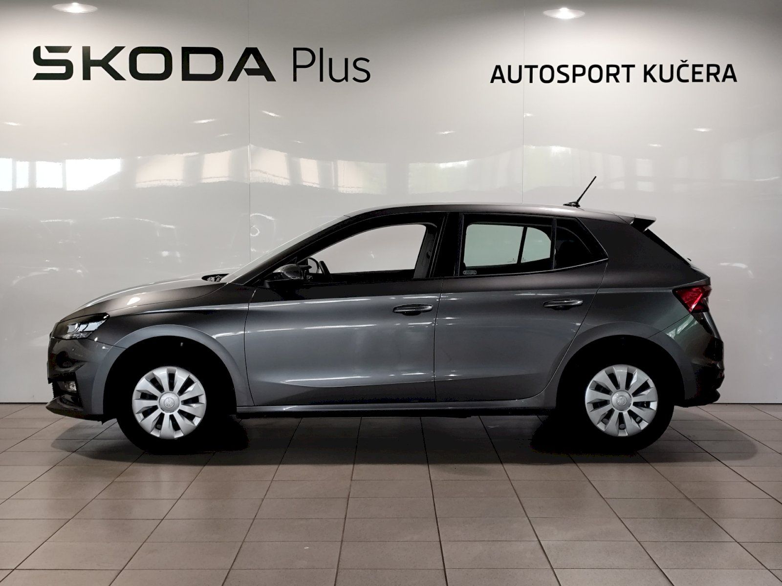 Škoda Fabia, FABIA SELECTION 1.0 MPI 59 kW - fotka 3