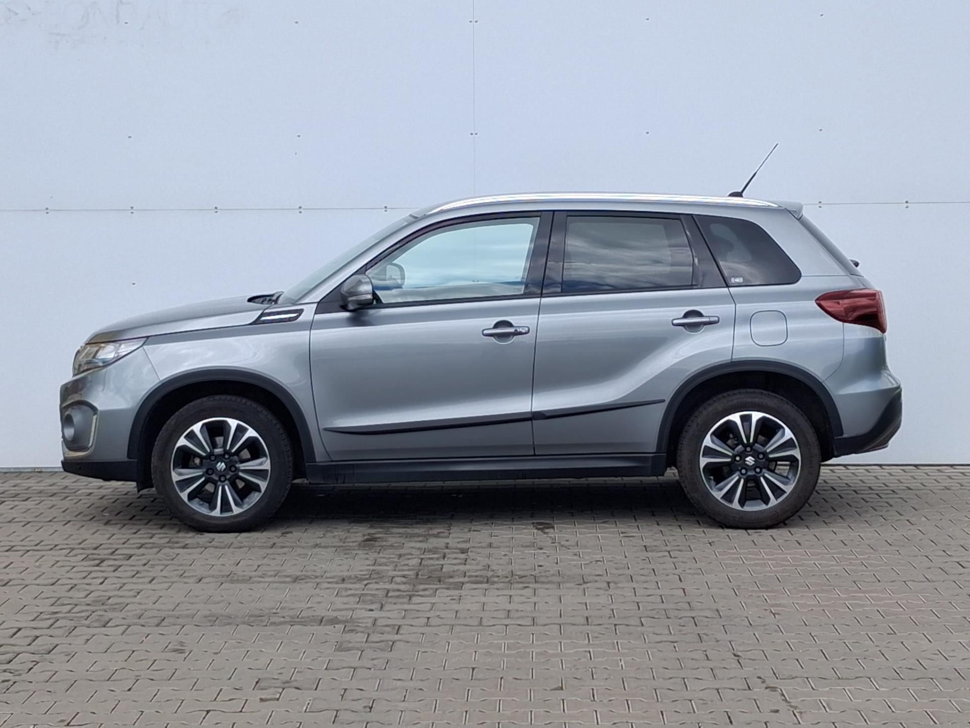 Suzuki Vitara, 1,4 BoosterJet Elegance Allgri - fotka 3