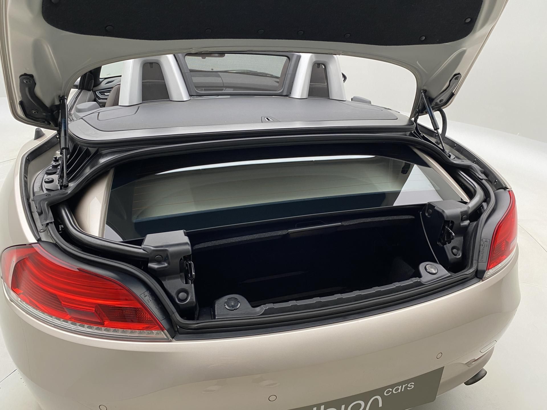 BMW Z4, sDrive 35i N54 AUT CZ - fotka 6