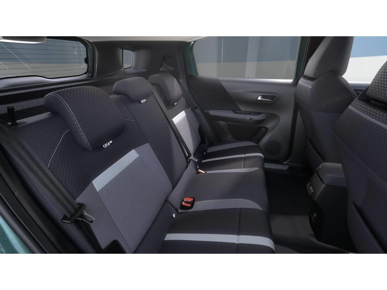 Opel Frontera, 1.2Hybrid Turbo 140k  107kW GS - fotka 6