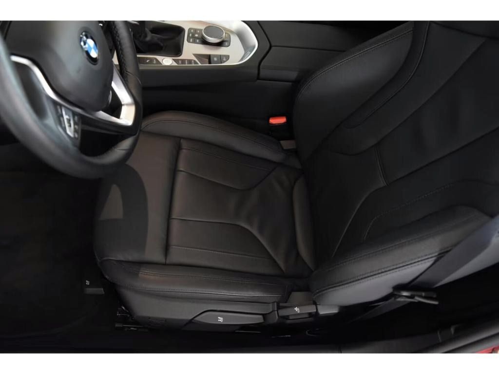 BMW Z4, sDrive 20i Roadster Innovation - fotka 4