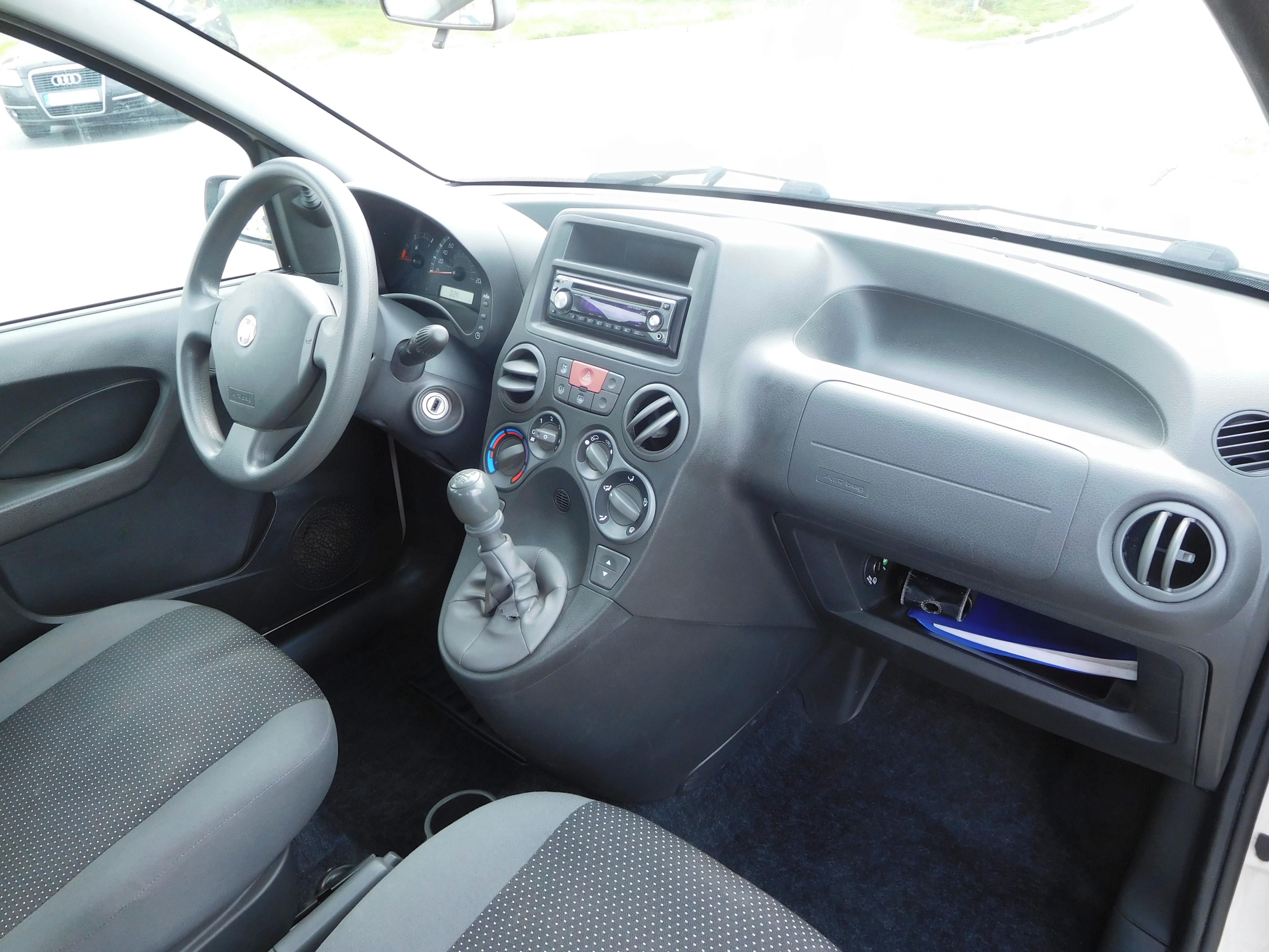 Fiat Panda, 1.1i, 40kW, Klima, TOP KM - fotka 5