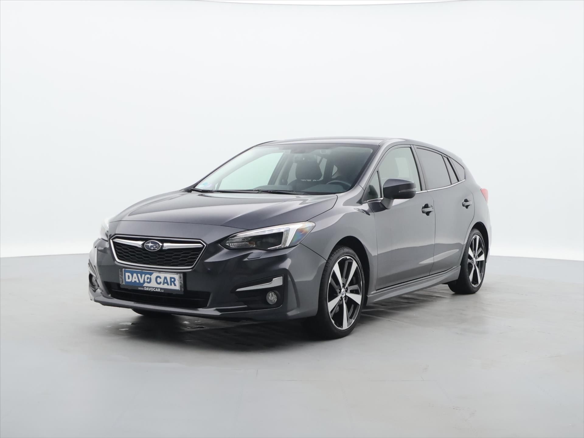 Subaru Impreza, 1,6 i 4x4 Premium ser.kn 1.maj - fotka 3