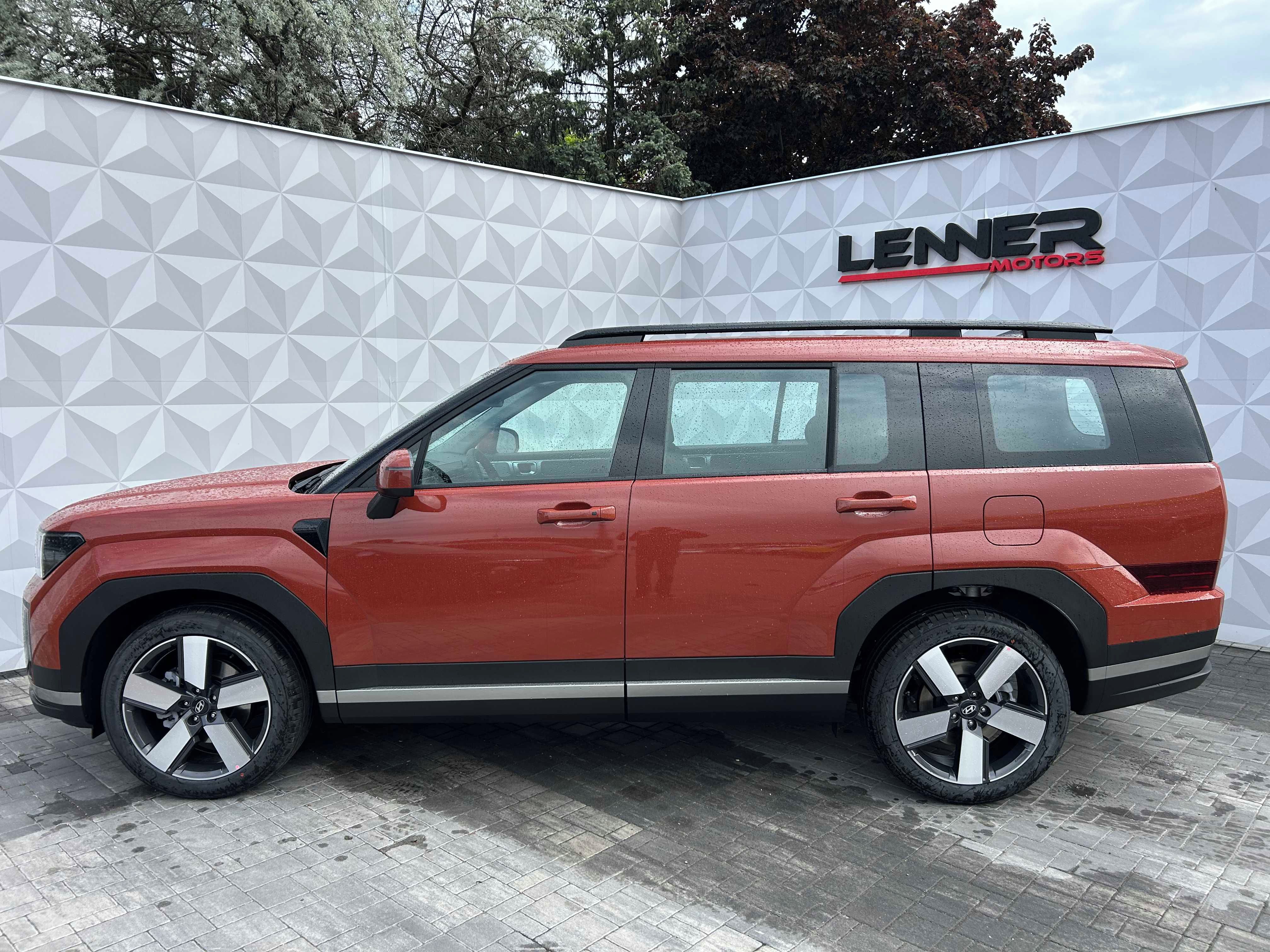 Hyundai Santa Fe, 5S 1,6 T-GDI HEV COMFORT - fotka 2