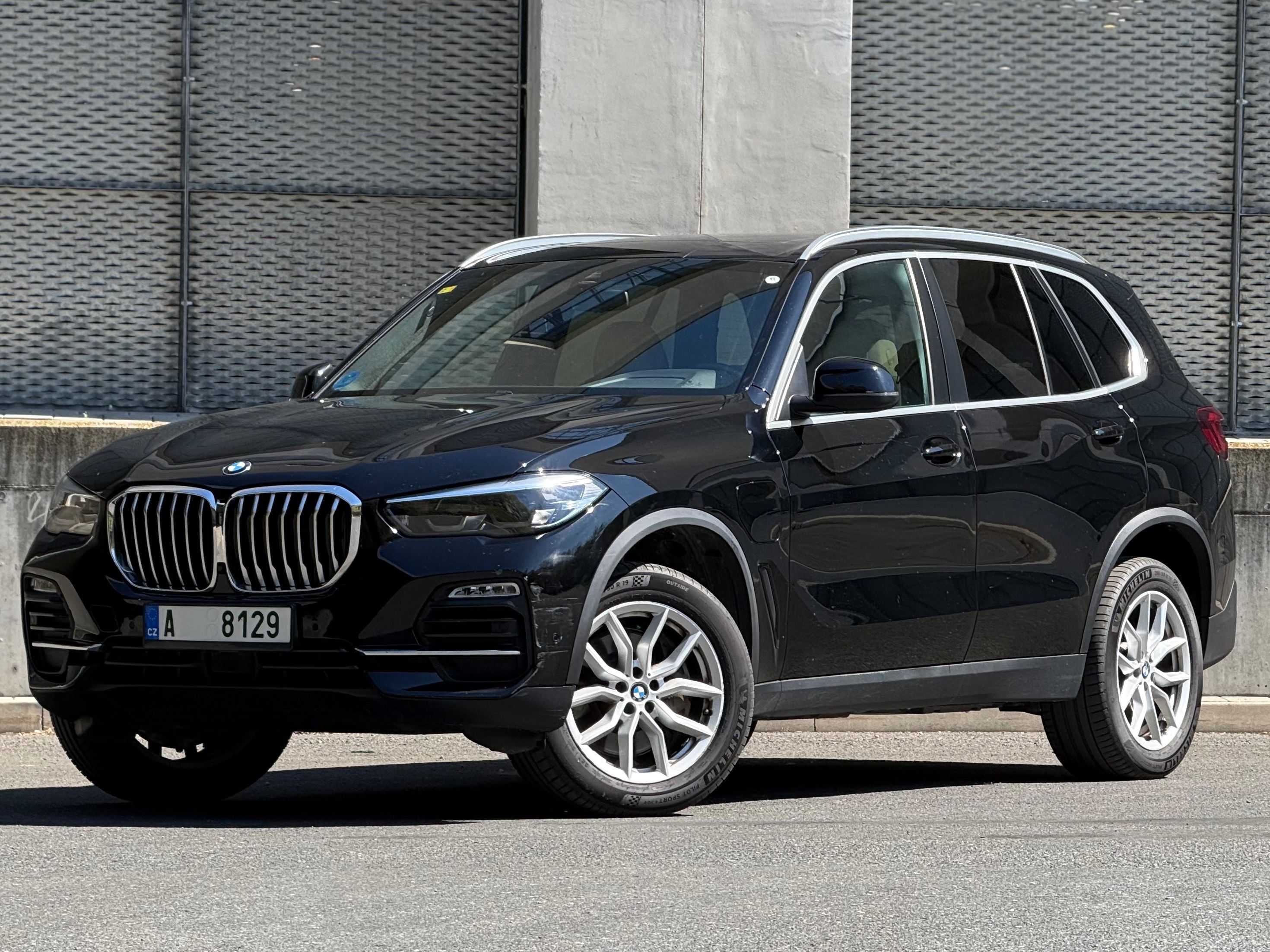 BMW X5, Xdrive, 45e, Pano, DPH