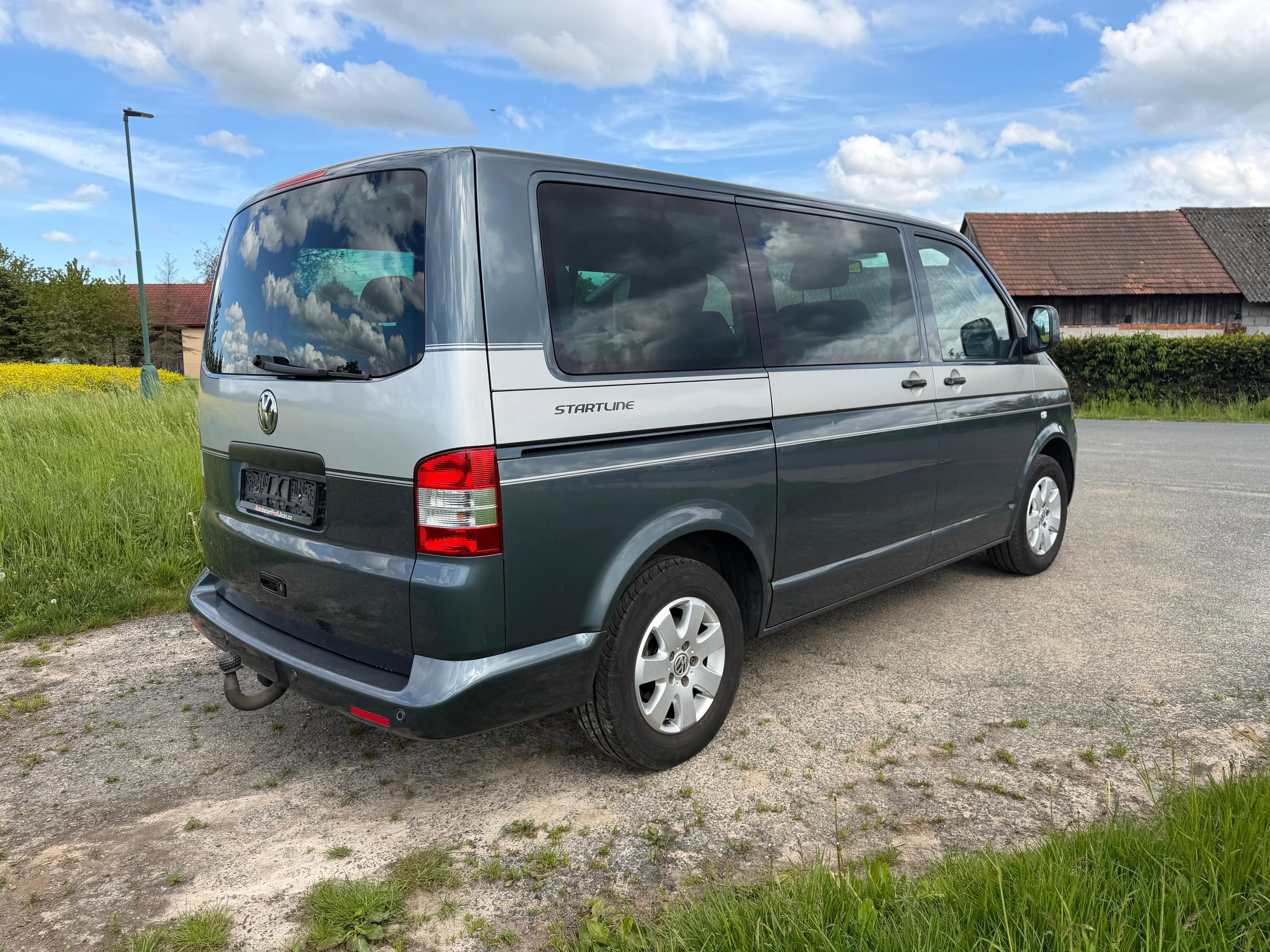 Volkswagen Multivan, 2,5 TDi/96kw , 7 Míst Nová STK - fotka 4