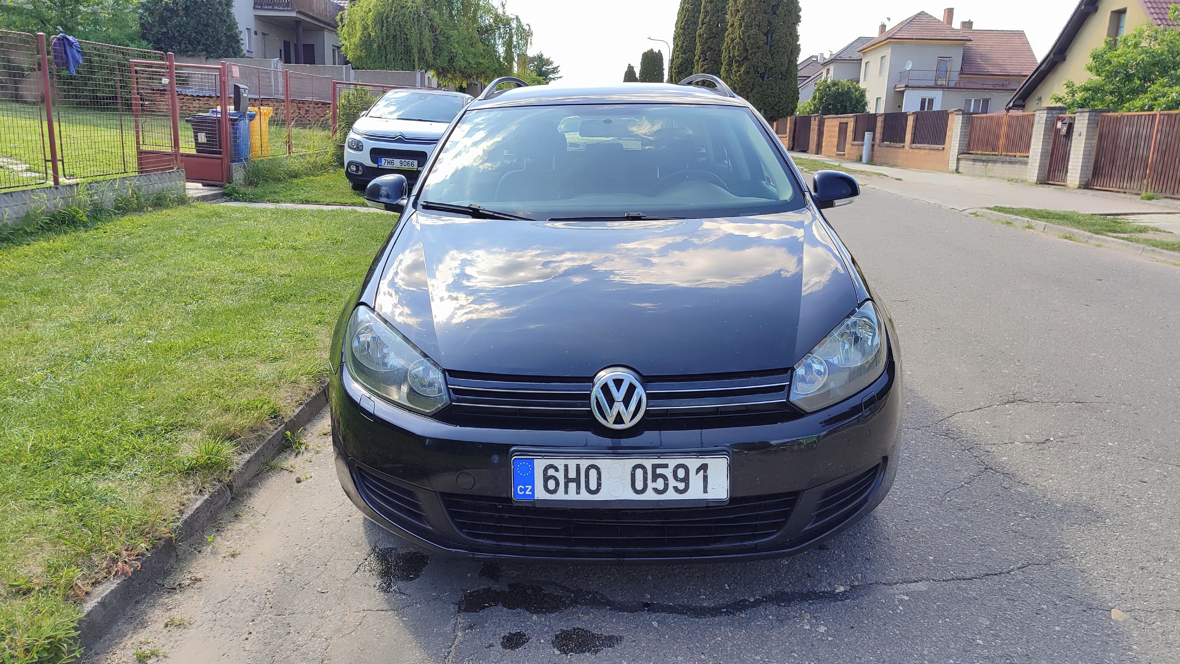 Volkswagen Golf Variant, 1.6 TDI, servisováno - fotka 3