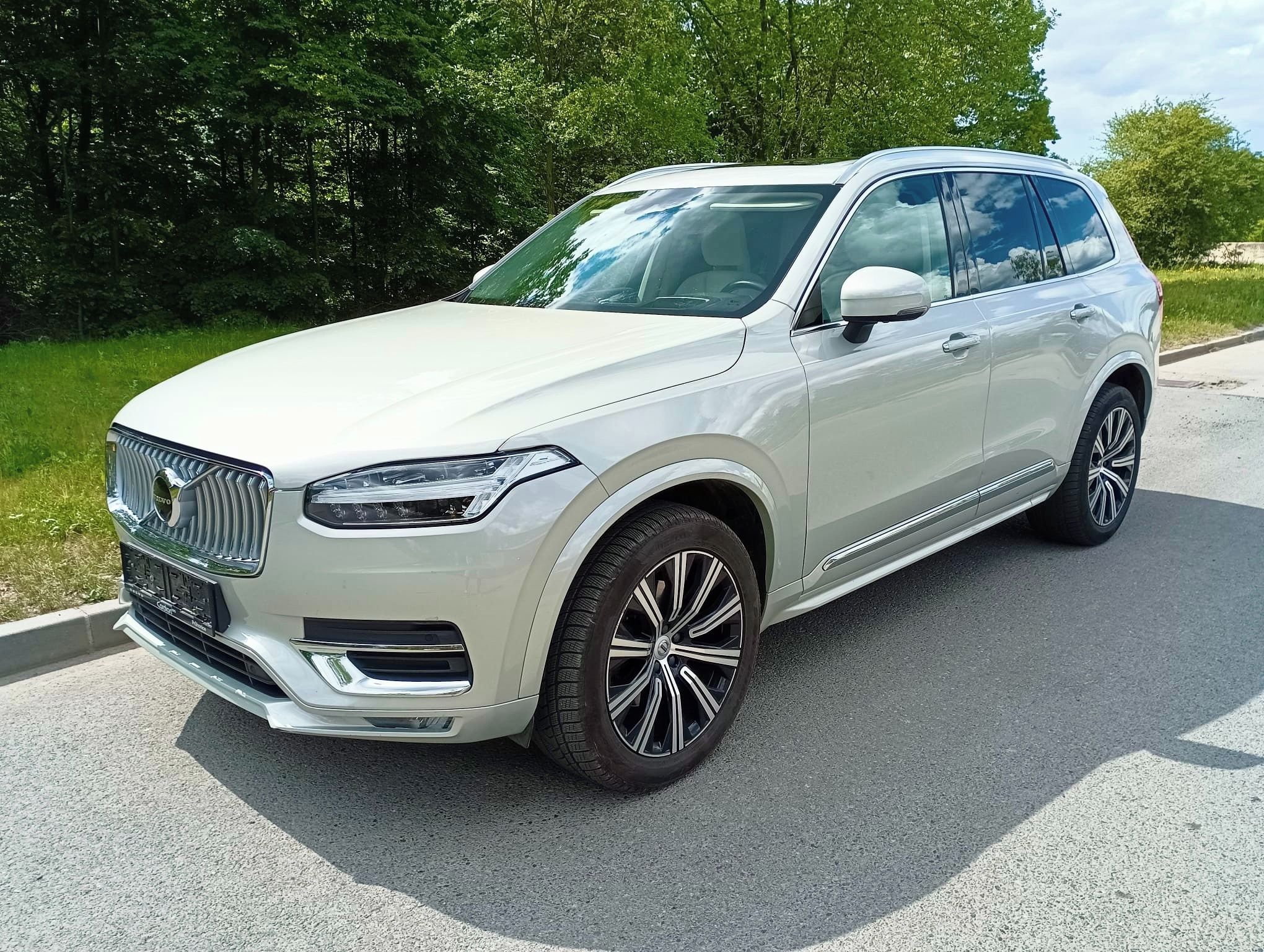 Volvo XC90, B5 INSCR 1.ČR panor+mild hybr