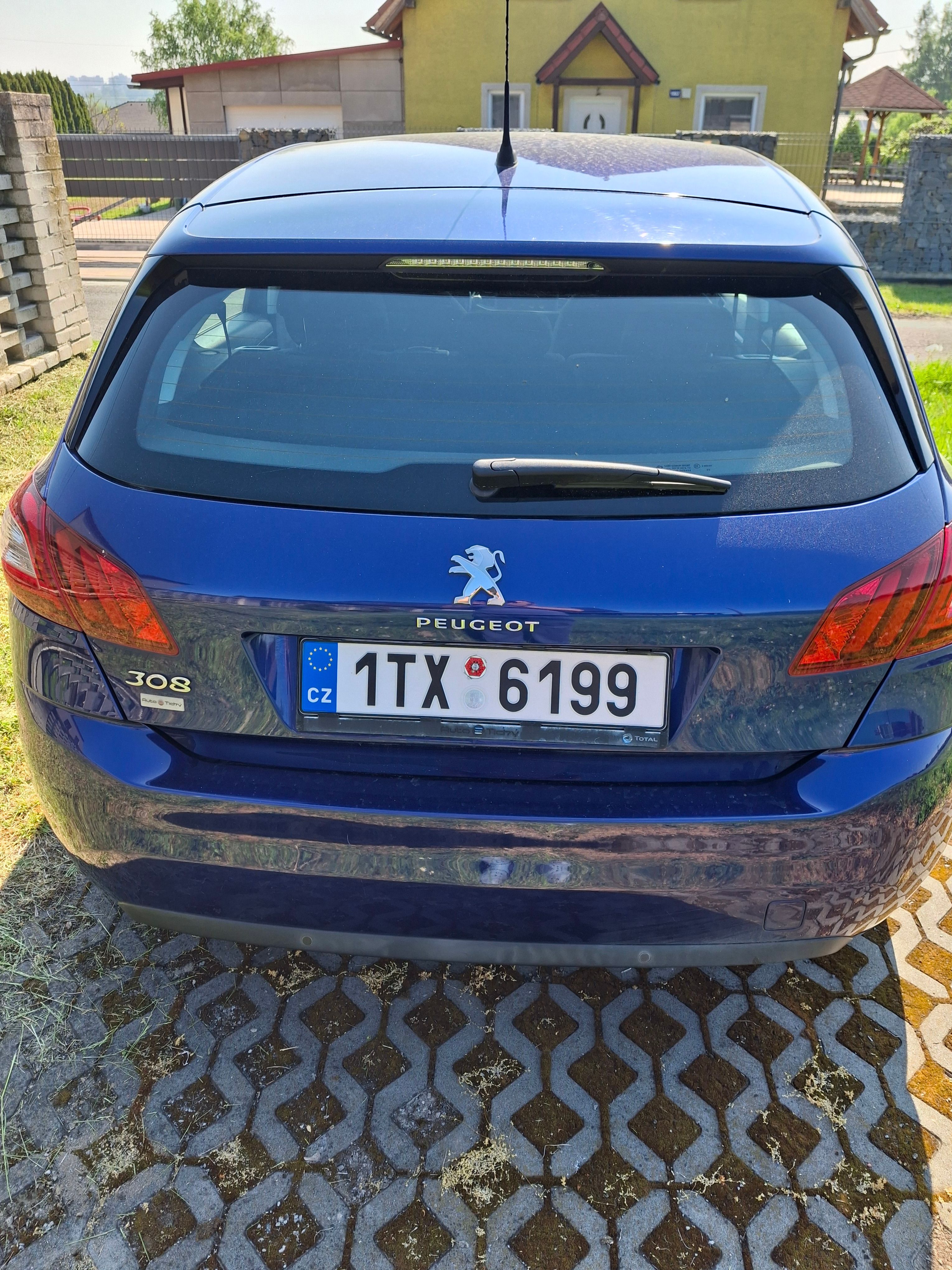 Peugeot 308, 1,2 TSI 81 kW 110 k - fotka 4