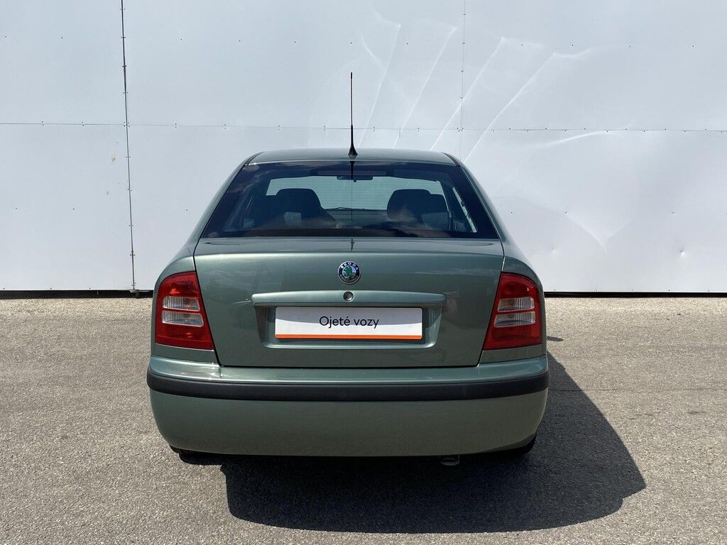 Škoda Octavia, 1,9 SDI 50 kW Ambiente - fotka 6