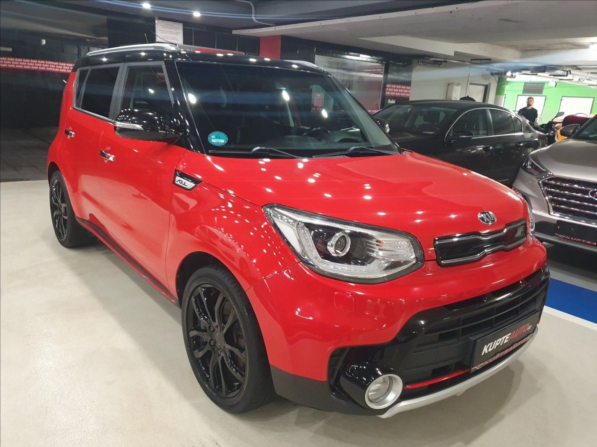 Kia Soul, 1,6 i Automat!  MAX VÝBAVA - fotka 3