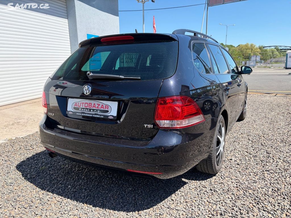 Volkswagen Golf, VI KOMBI 1,2, SERVISKA, VÝBAVA