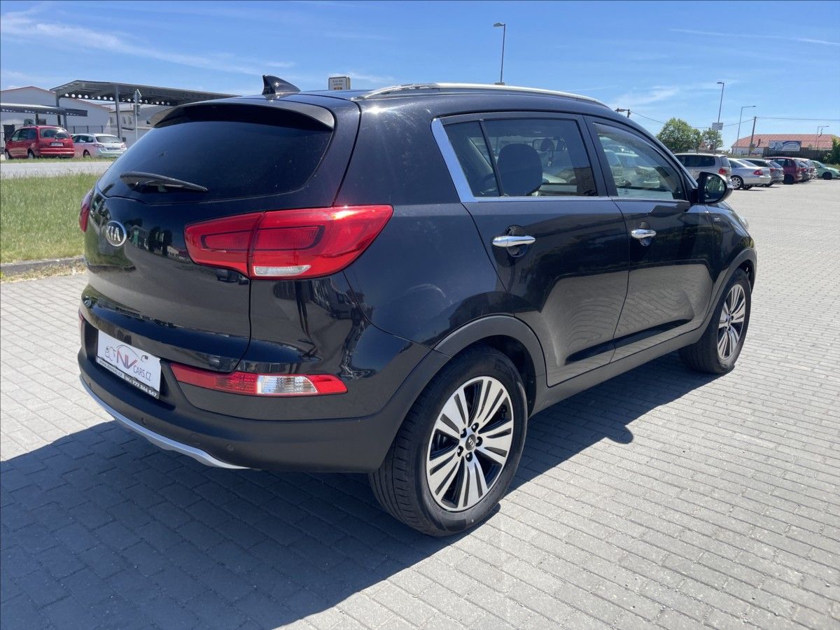 Kia Sportage, 2,0 CRDi 135kw 4x4 LED bez kor - fotka 4