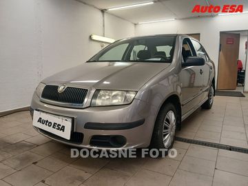1.2 i,ČR,servis.kniha,AC