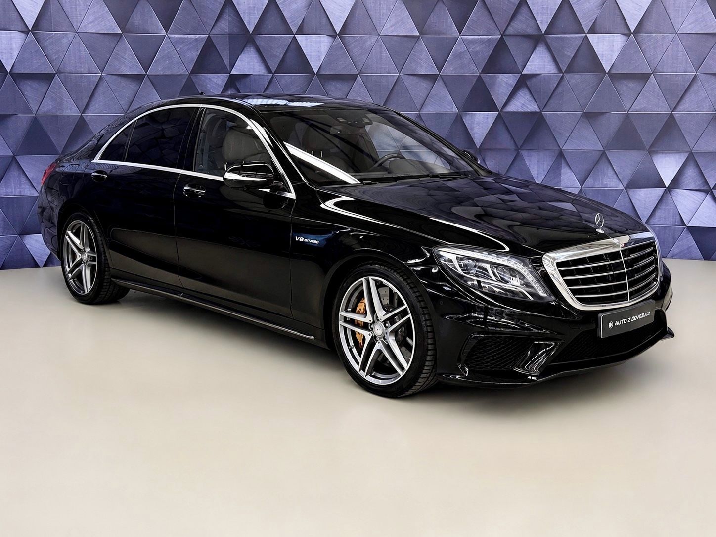 Mercedes-Benz Třídy S, V8 4MATIC LONG, WEBASTO, PANO - fotka 4