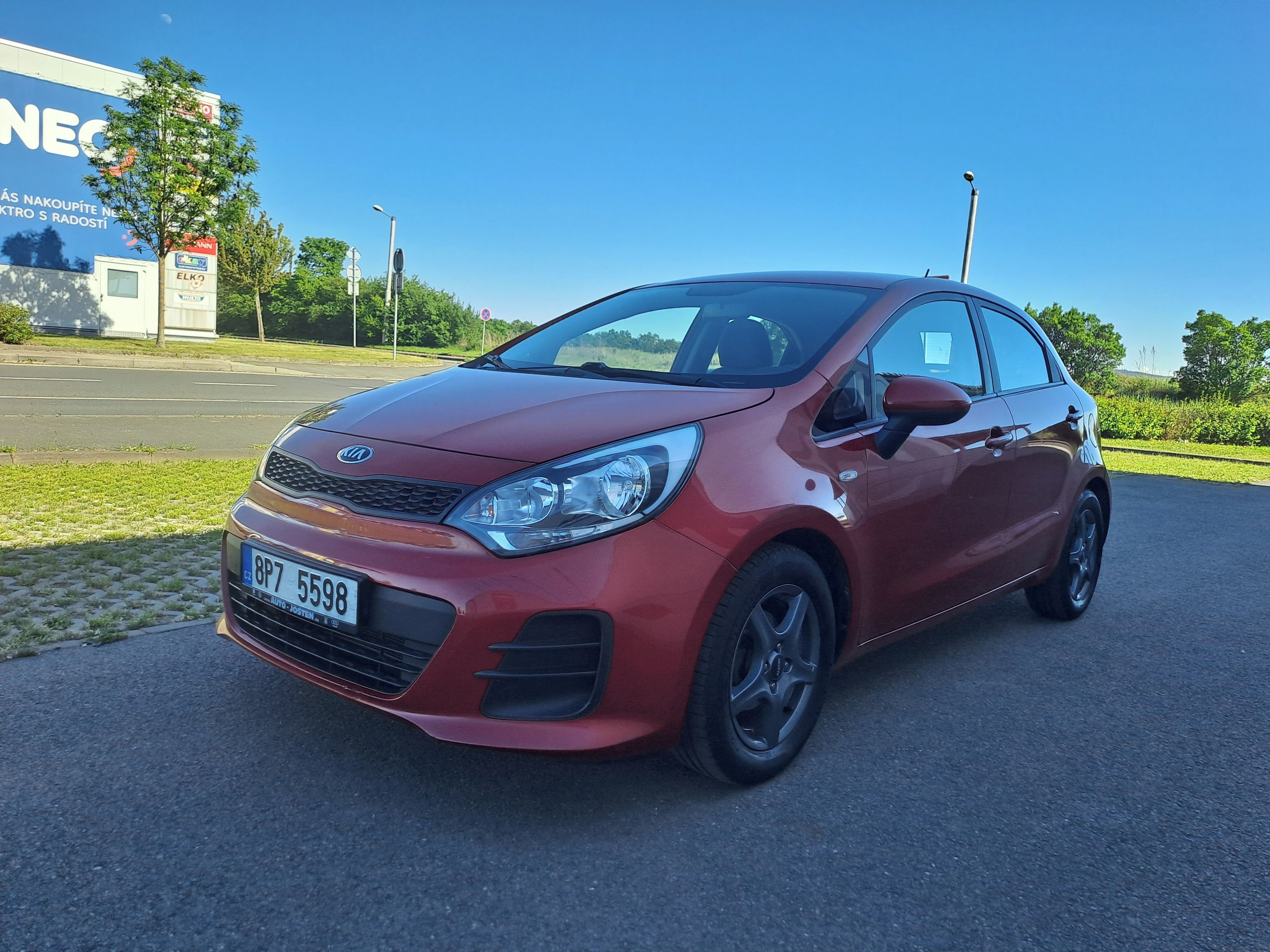 Kia Rio, 1.2i 62KW 1.MAJ EXTRA PĚKNÉ+ - fotka 3