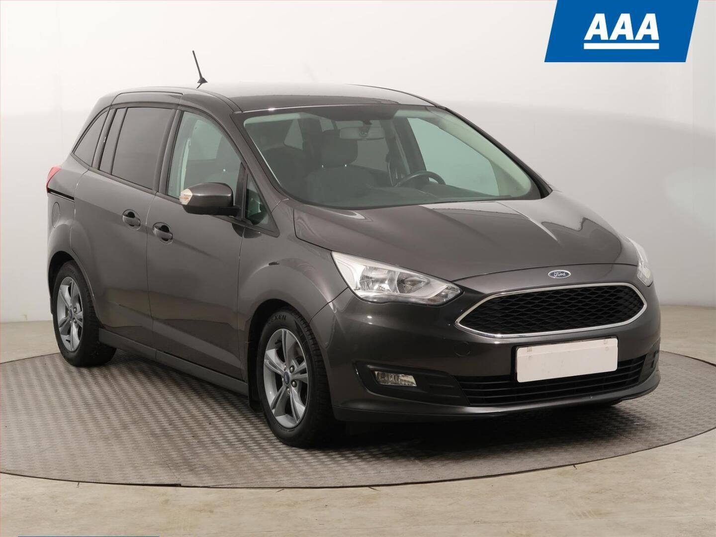 Ford Grand C-MAX, 1.5 EcoBoost, ČR,1.maj