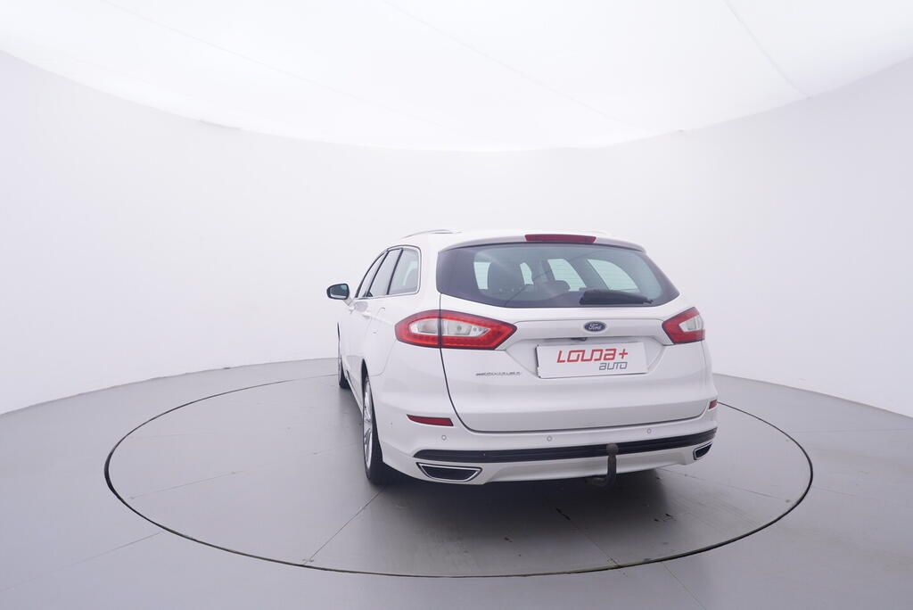Ford Mondeo, Titanium 2.0 132 kW - fotka 4