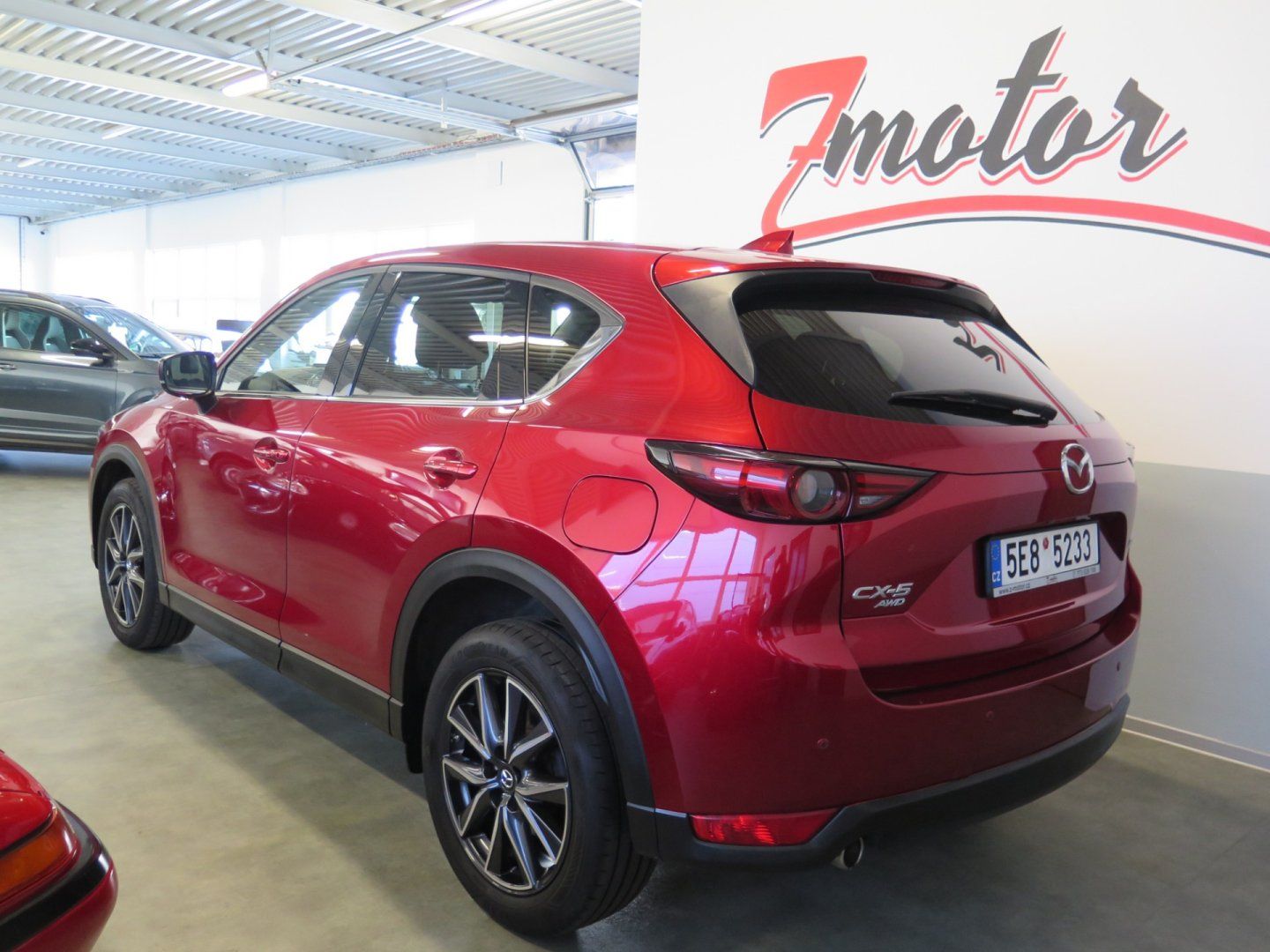 Mazda CX-5, 2.2 SkyAc-D,4x4,DPH,autom,kůže - fotka 2