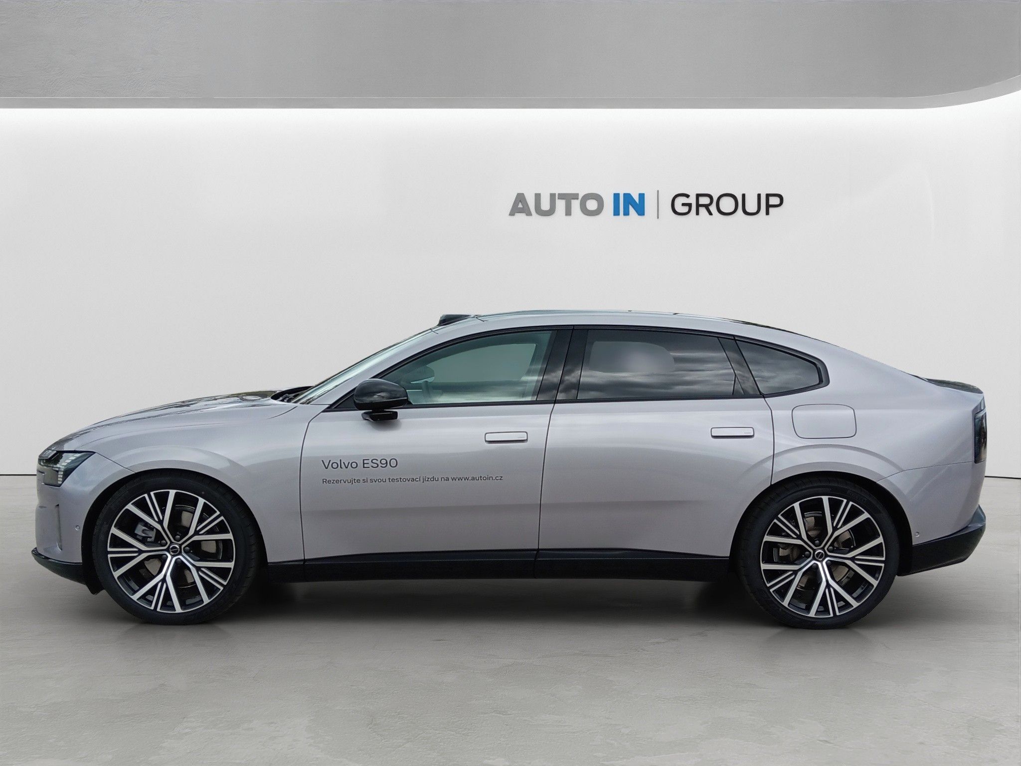 Volvo S90, ES90 ULTRA B&W Single motor - fotka 3