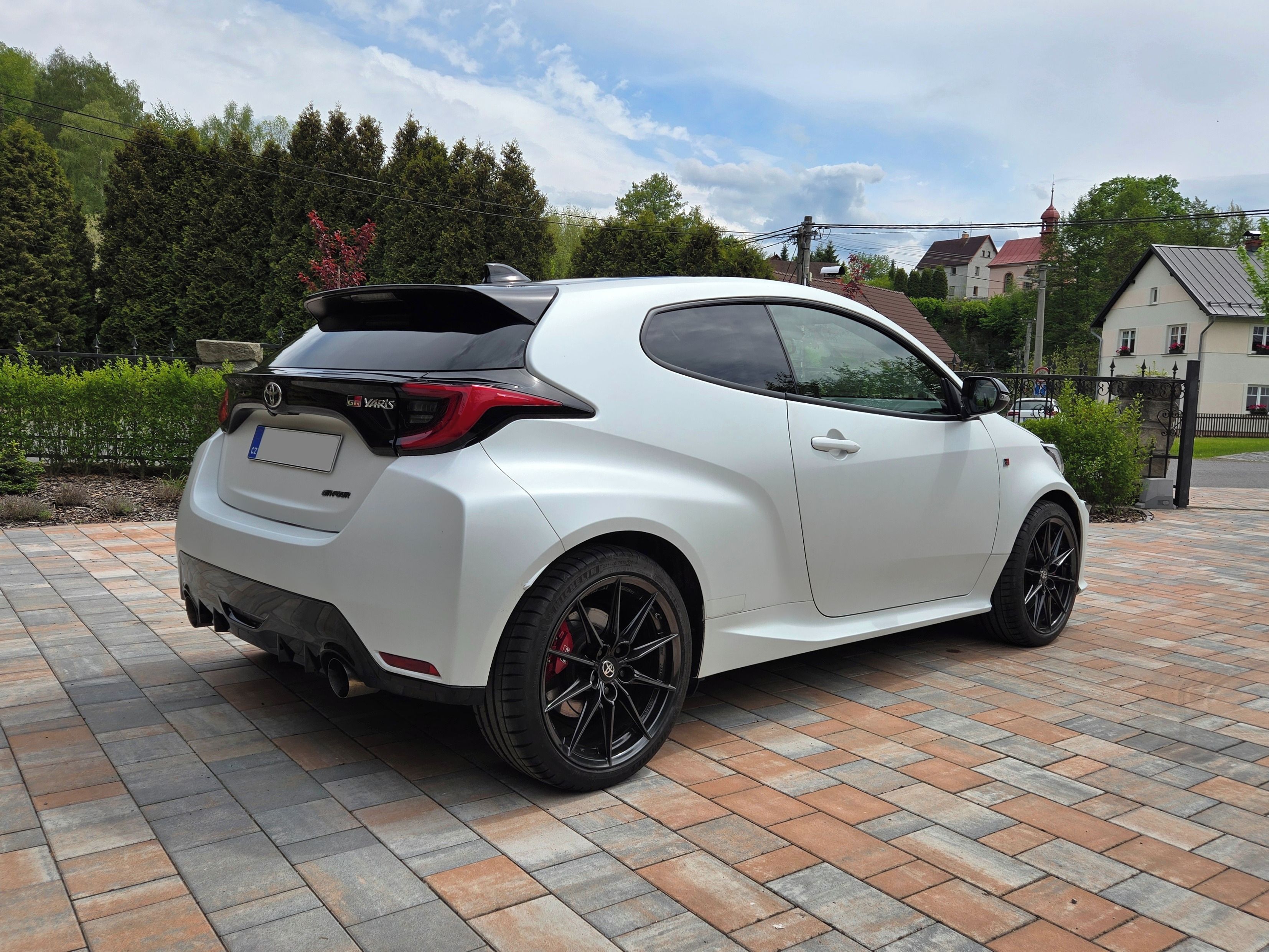 Toyota Yaris, GR (Sport paket, DPH) - fotka 6