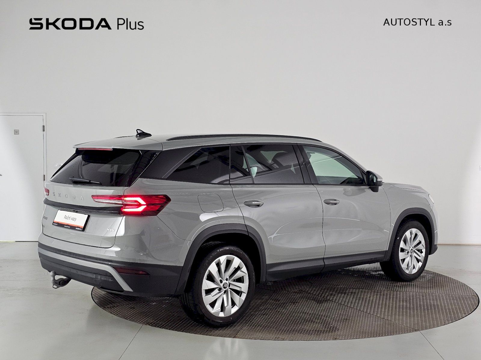 Škoda Kodiaq, 2,0 TSI 150KW 4X4 SELECTION 7S - fotka 2