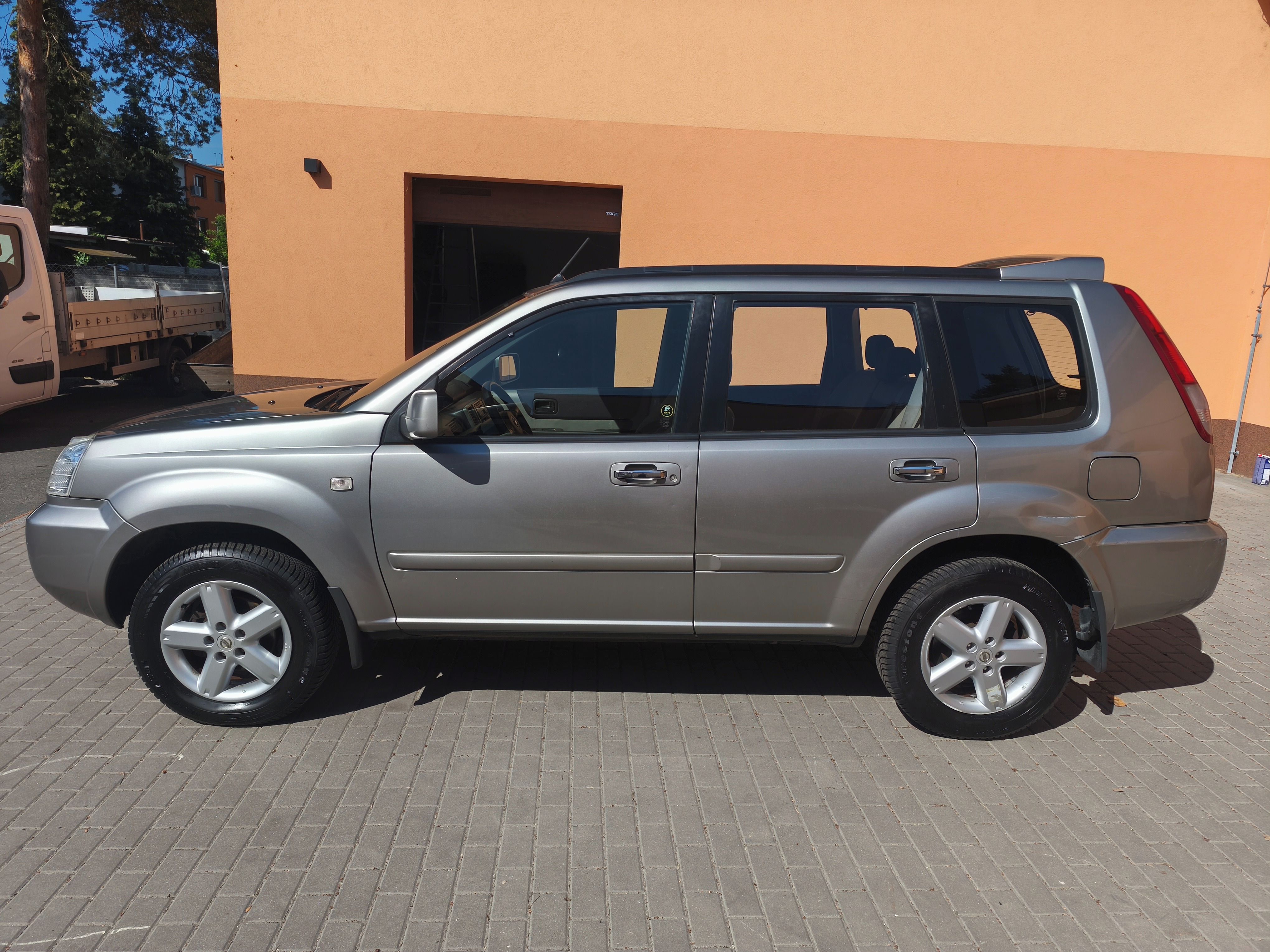 Nissan X-Trail, 2.2 DCi 100 kW, BEZ KOROZE - fotka 3