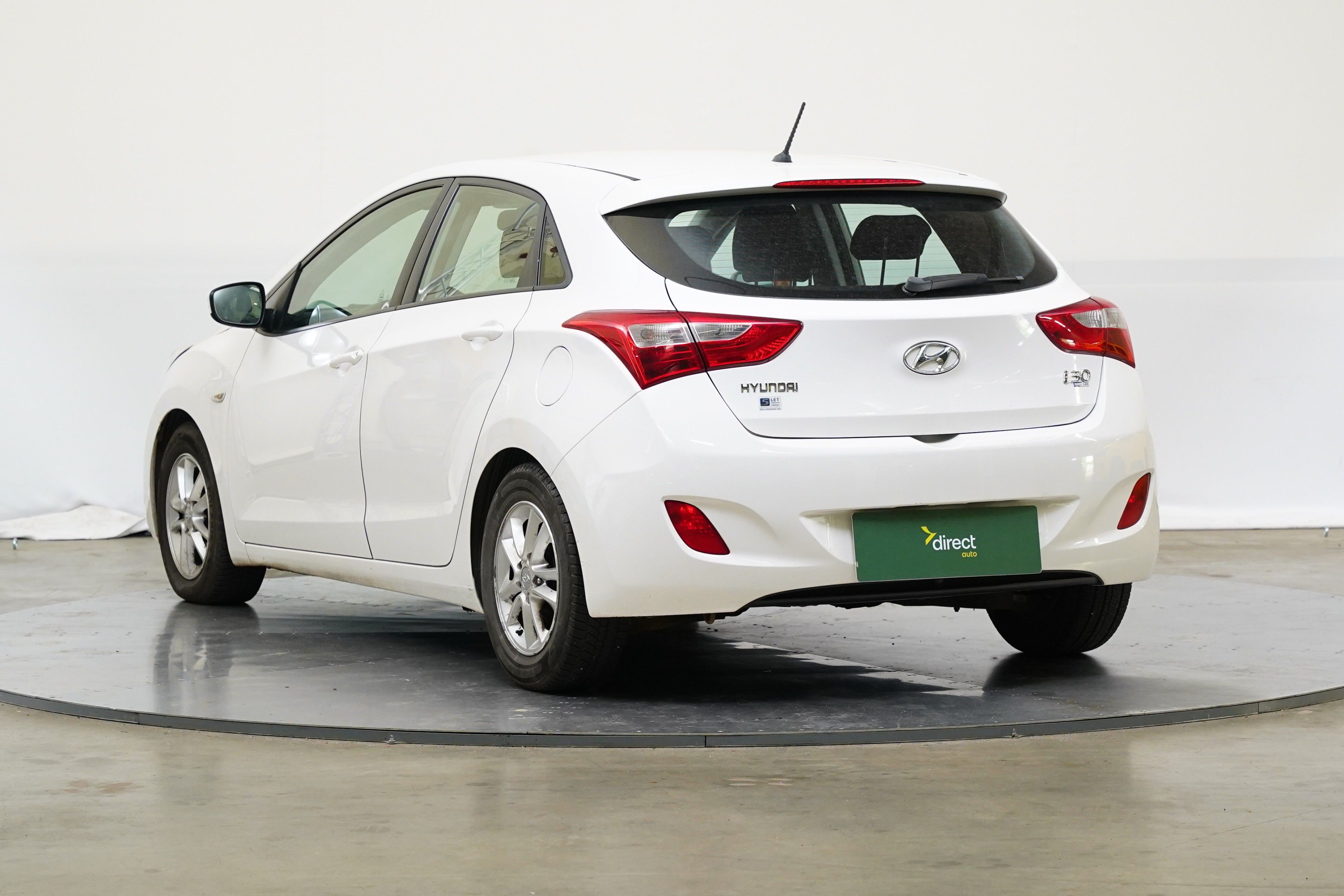 Hyundai i30, 1.4i CVVT 73 kW - fotka 4