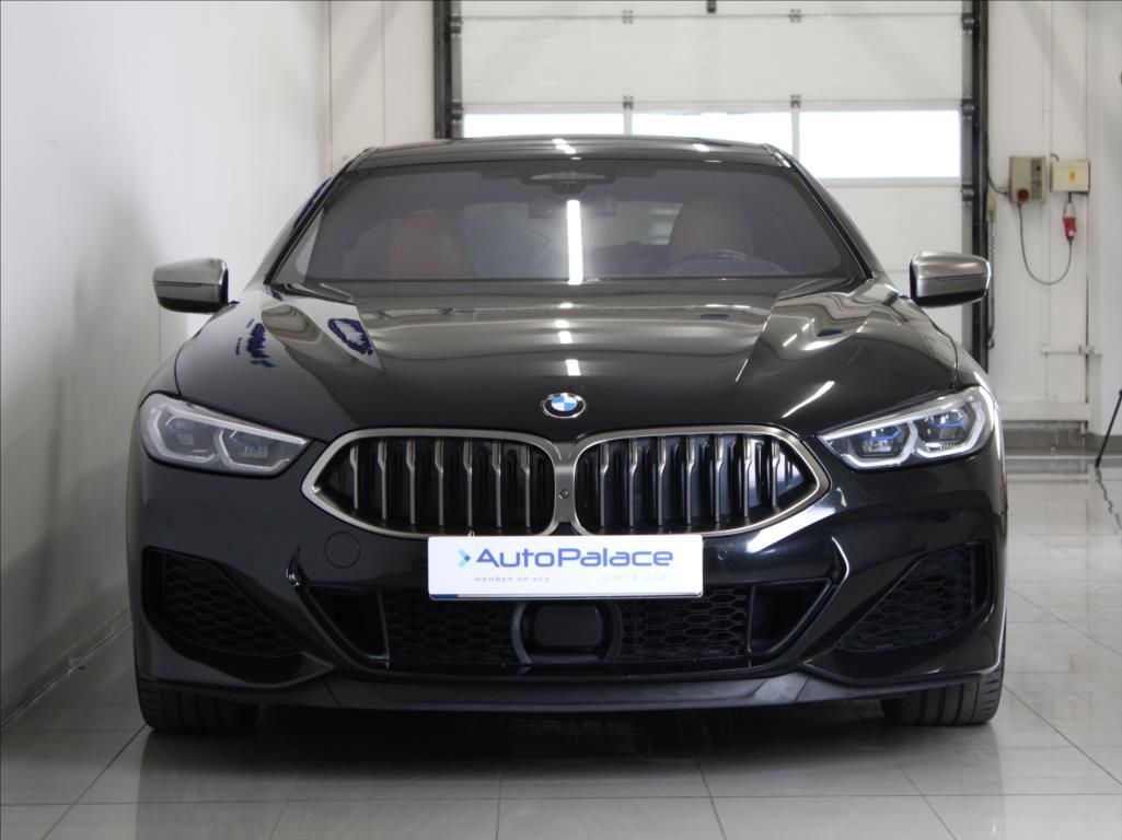 BMW Řada 8, 4,4 M850I B&O Laser 1.maj.ČR - fotka 2