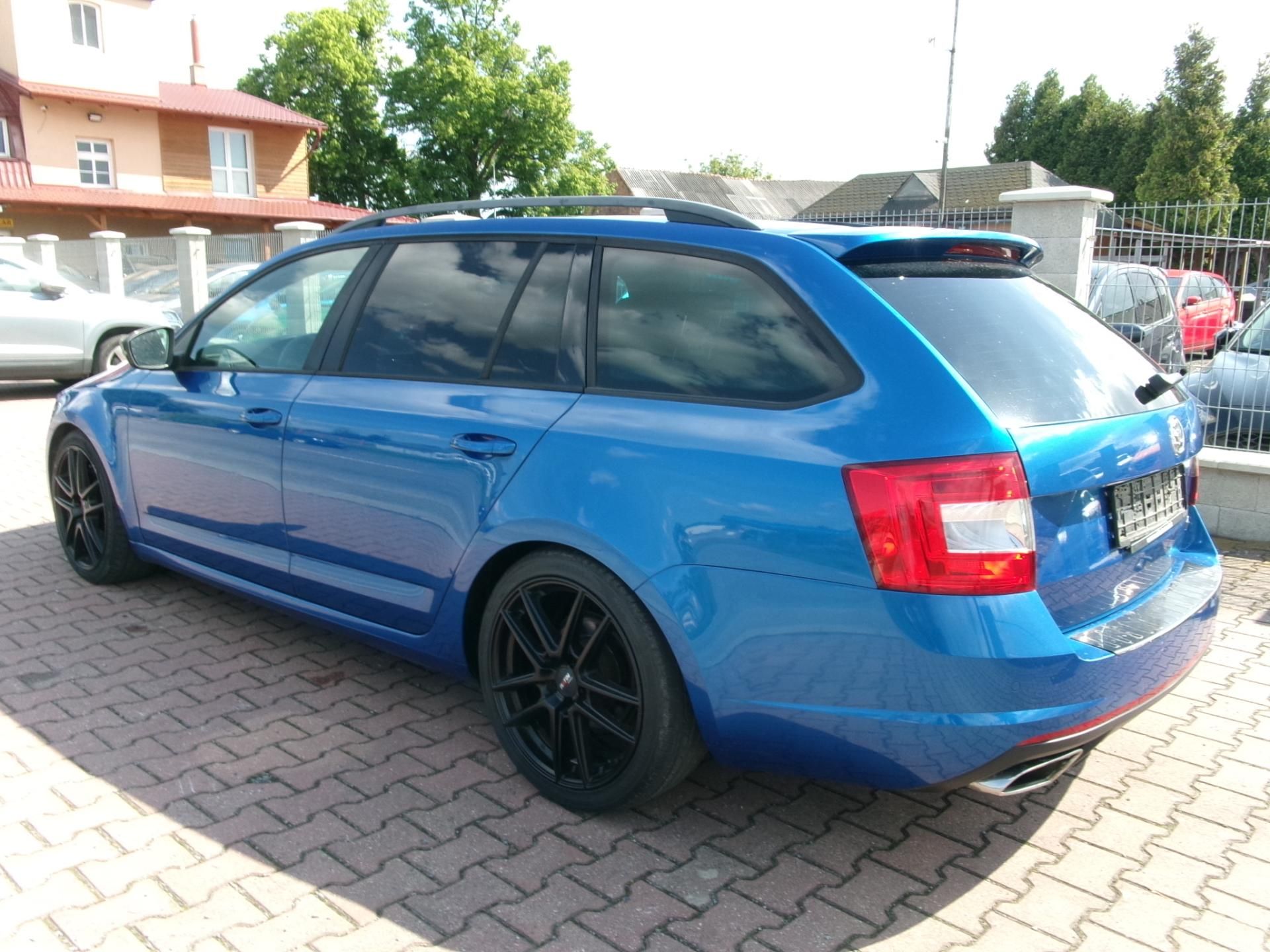 Škoda Octavia, 2,0TSi VRS AC TEMP VÝHŘEV - fotka 6
