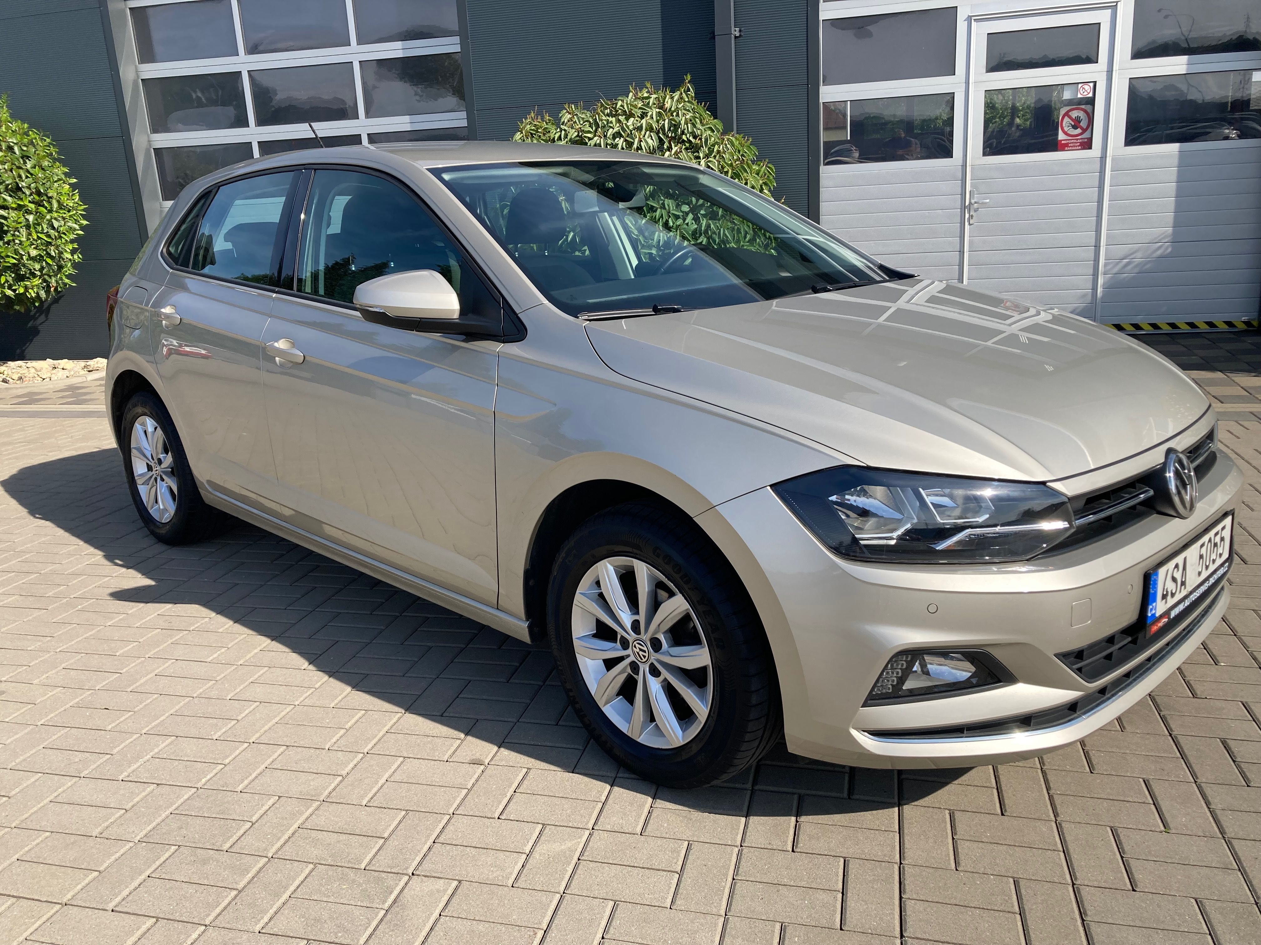 Volkswagen Polo, 1.0 TSI Highline - původ ČR