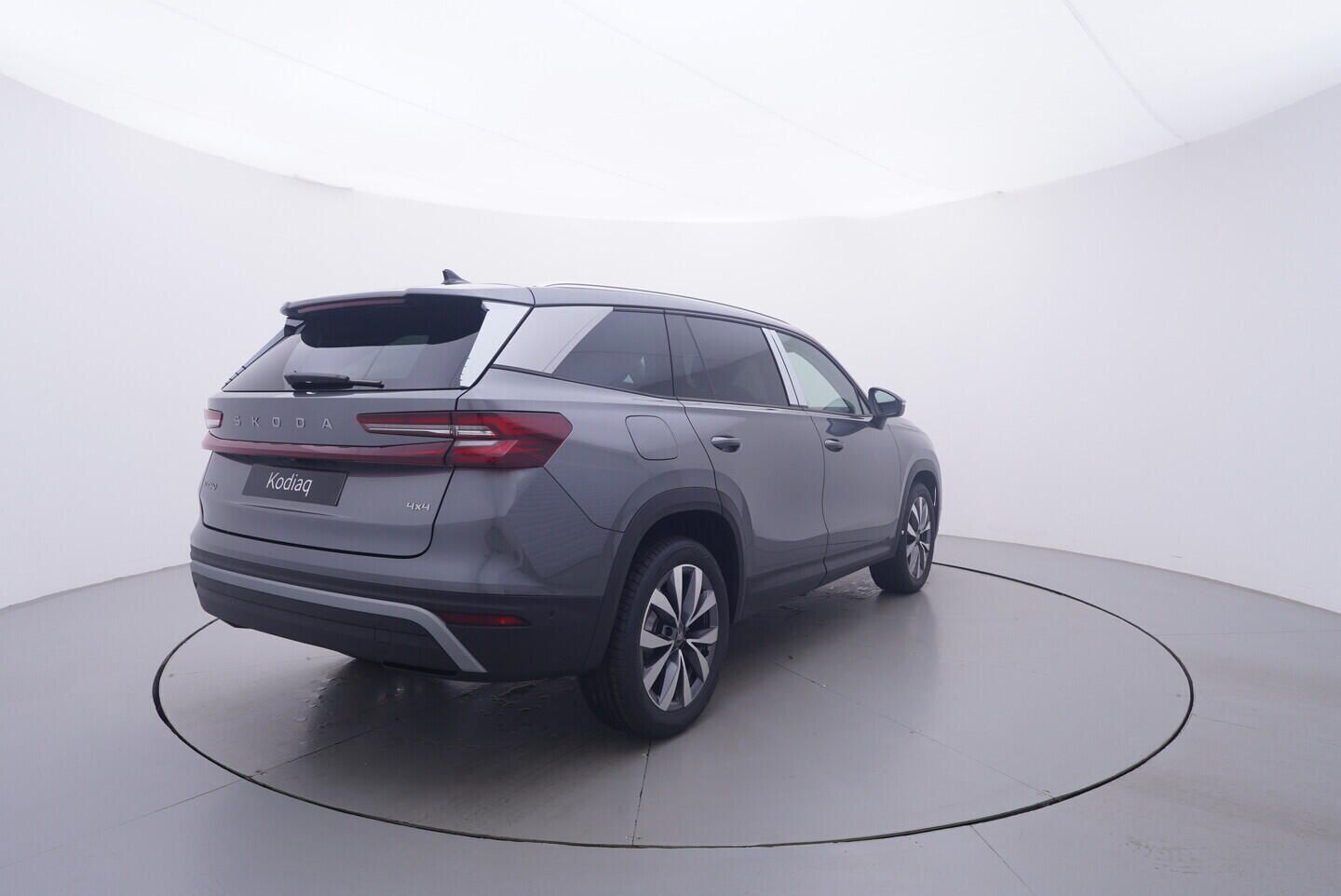 Škoda Kodiaq, Selection 2.0 TDI 4x4 142 kW - fotka 5