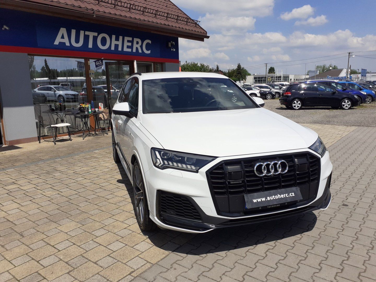Audi Q7, 50 TDi 4x4 S -Line Mild Hybrid - fotka 2