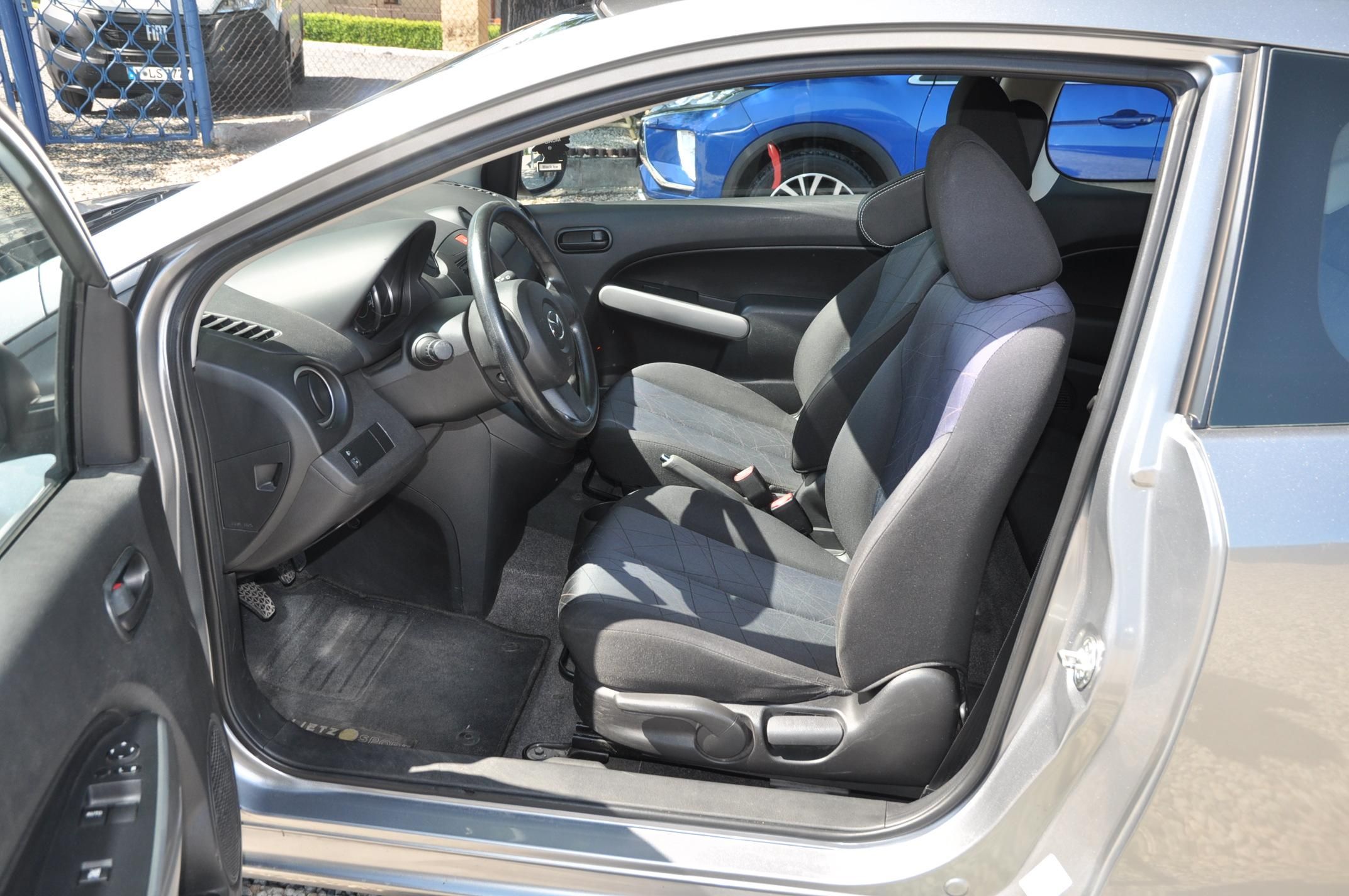 Mazda 2, 1.3i 55kW 3dv. KLIMA - fotka 5