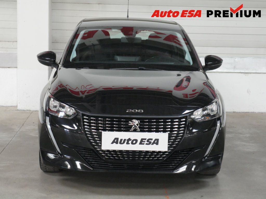 Peugeot 208, 1.2 - fotka 2