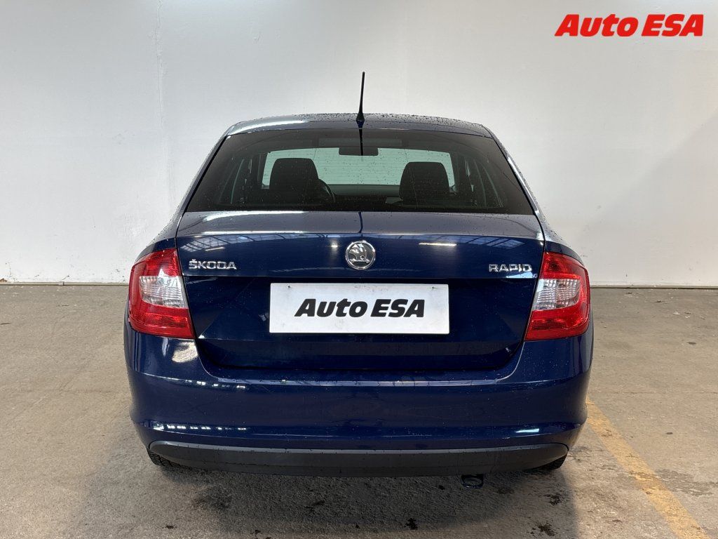Škoda Rapid, 1.6 TDi - fotka 5