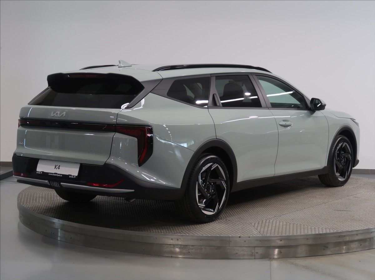 Kia K4, 1,6 SW T-GDI 7DCT  EXCLUSIVE - fotka 2