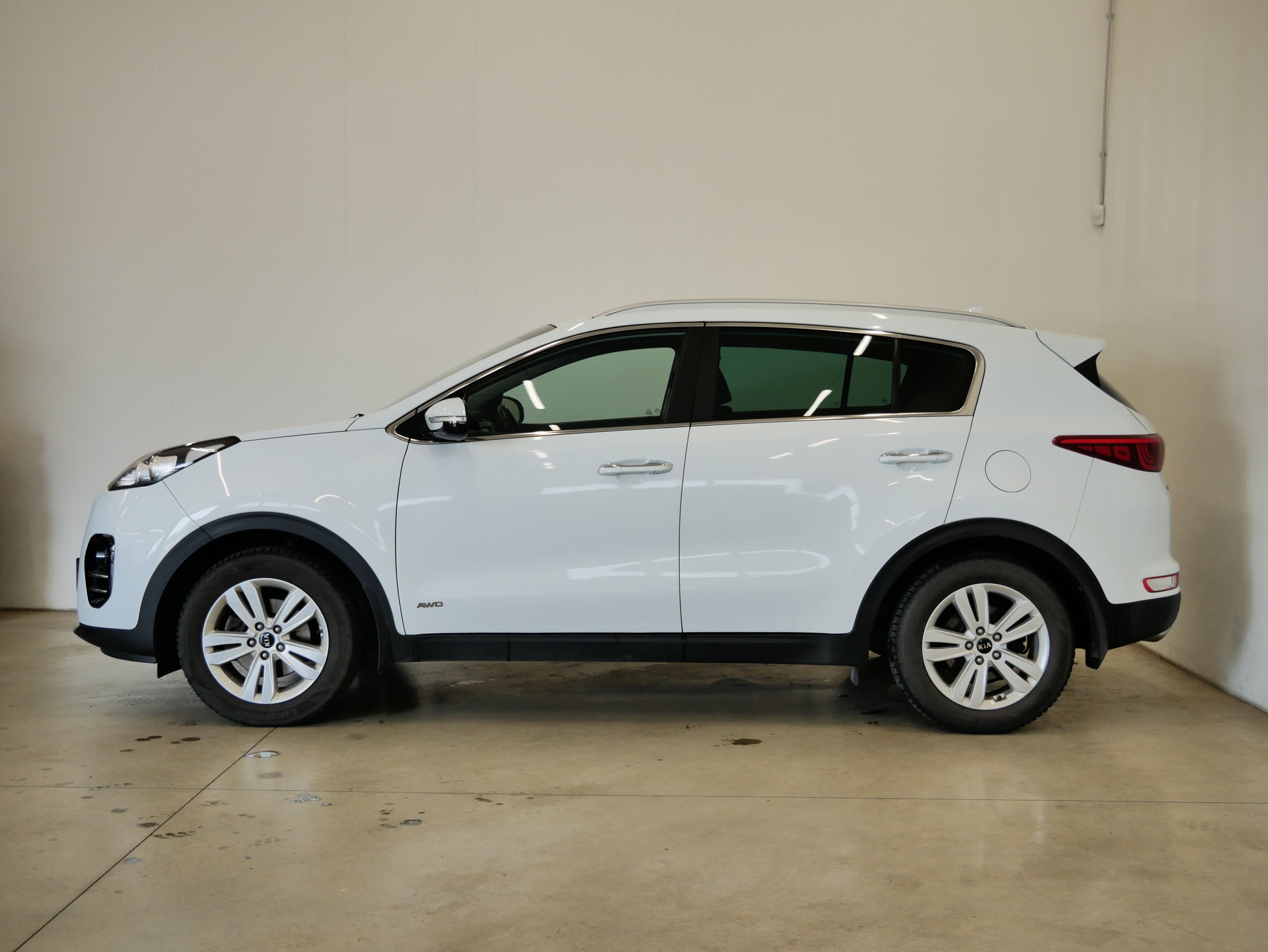 Kia Sportage, 1.6 T-GDi 130 kW 4x4 - fotka 3