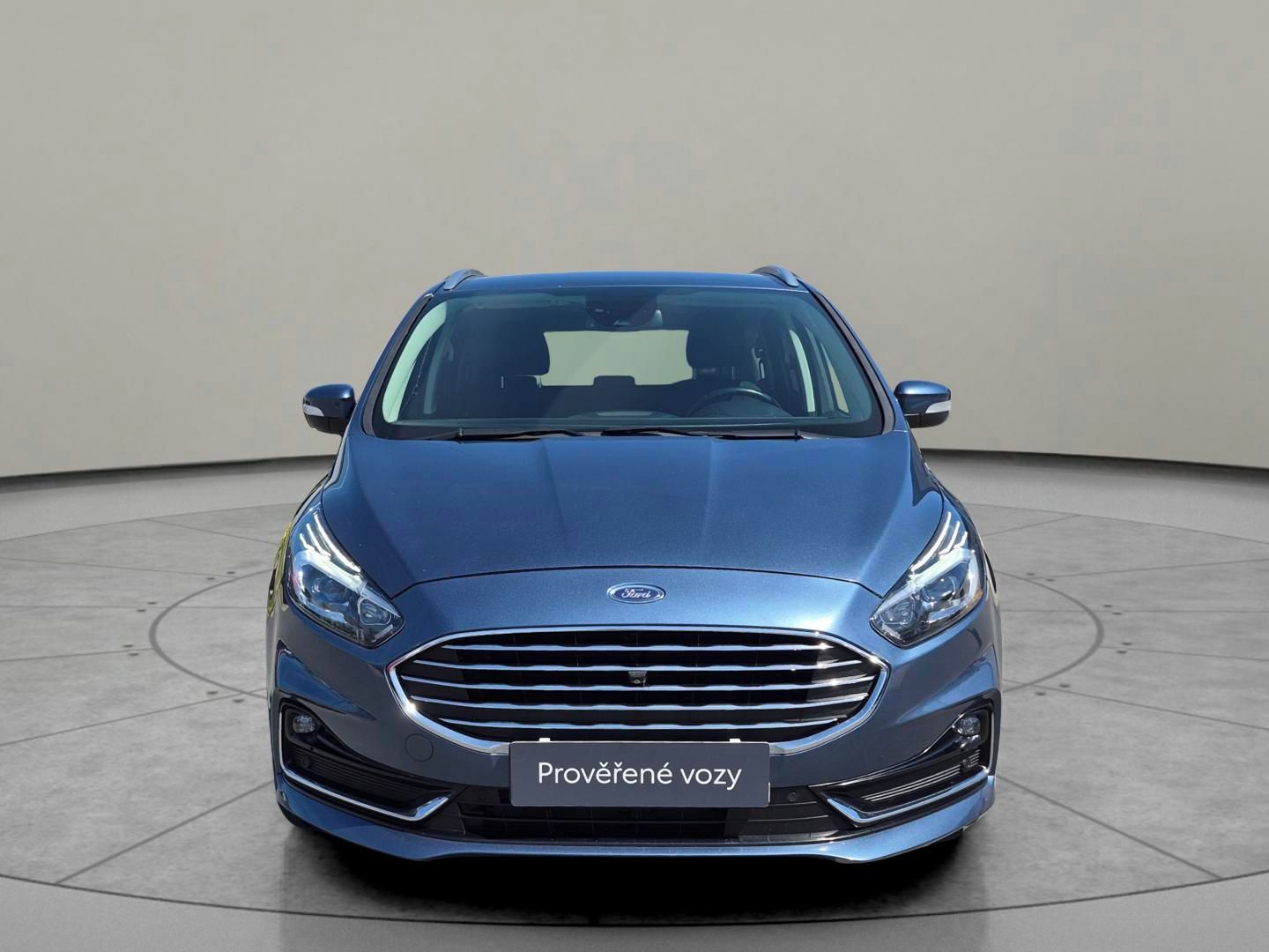 Ford S-MAX, 2.0 EcoBlue 110kw Titanium - fotka 4