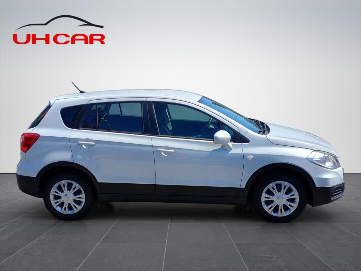 Suzuki SX4 S-Cross, 1,6 VVTi  Comfort - fotka 4