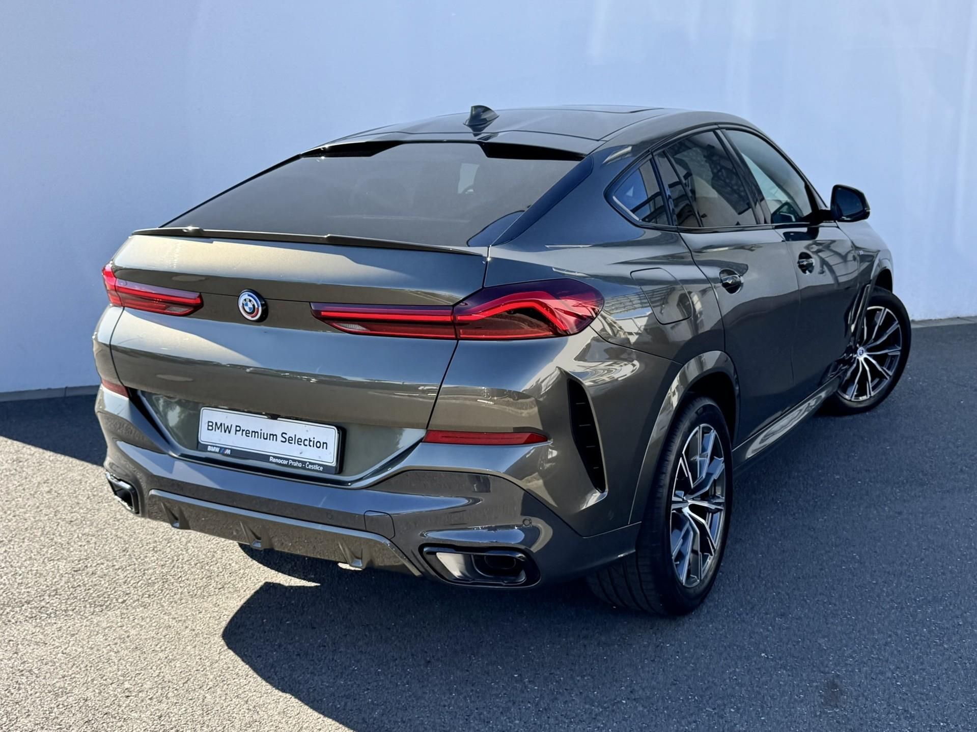 BMW X6, X6 xDrive40i Mpaket - fotka 2