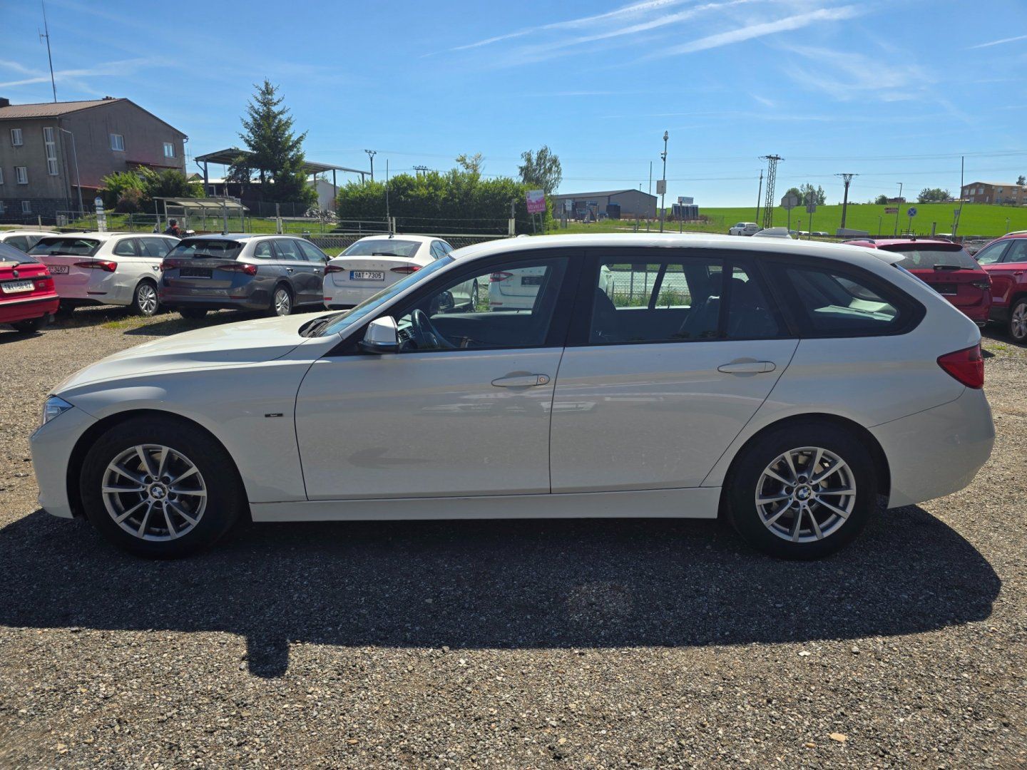 BMW Řada 3, 316D Sport - fotka 4