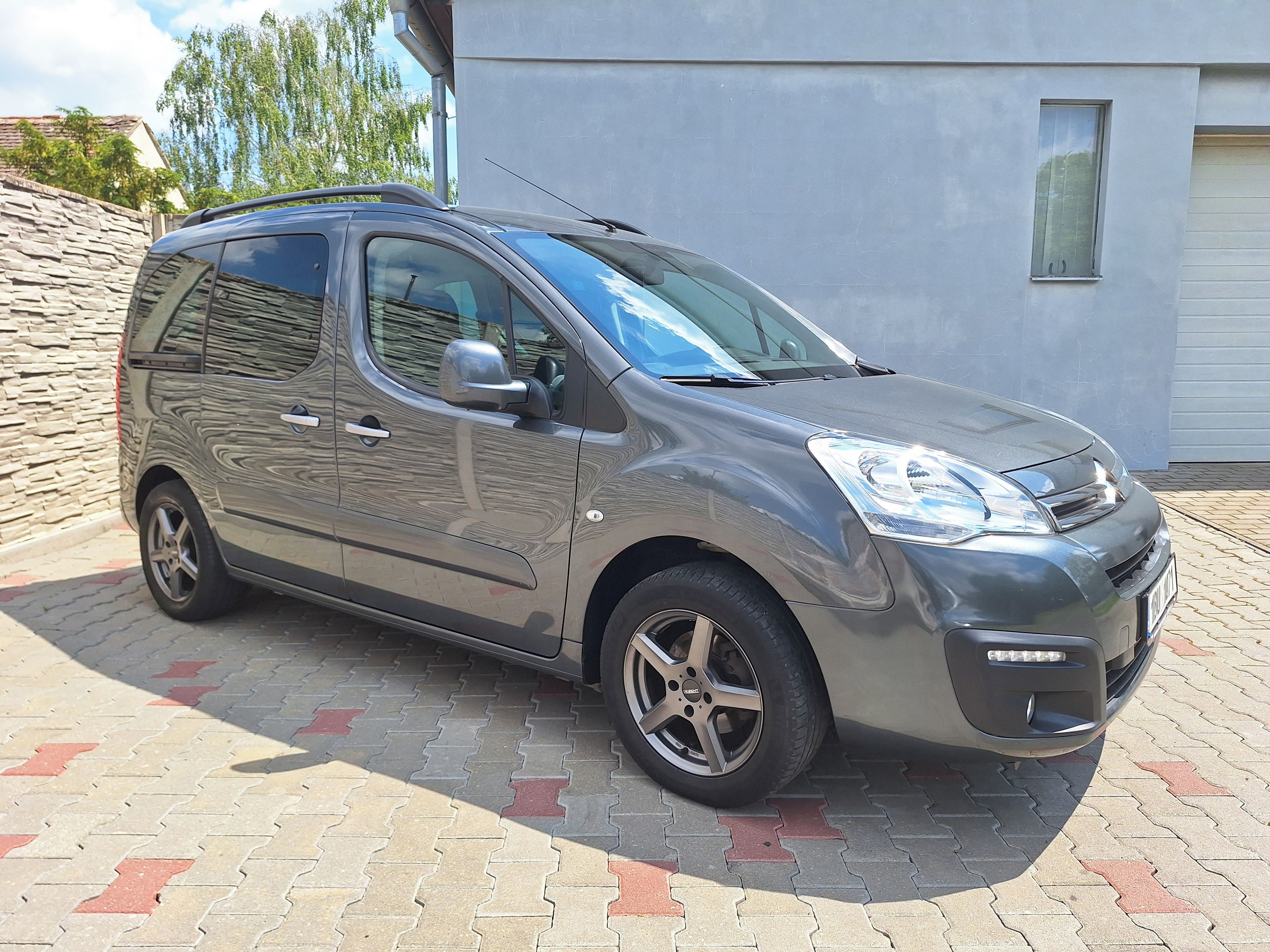 Citroën Berlingo, Multispace 1,6i 88kW,TZ,KM,CZ - fotka 5