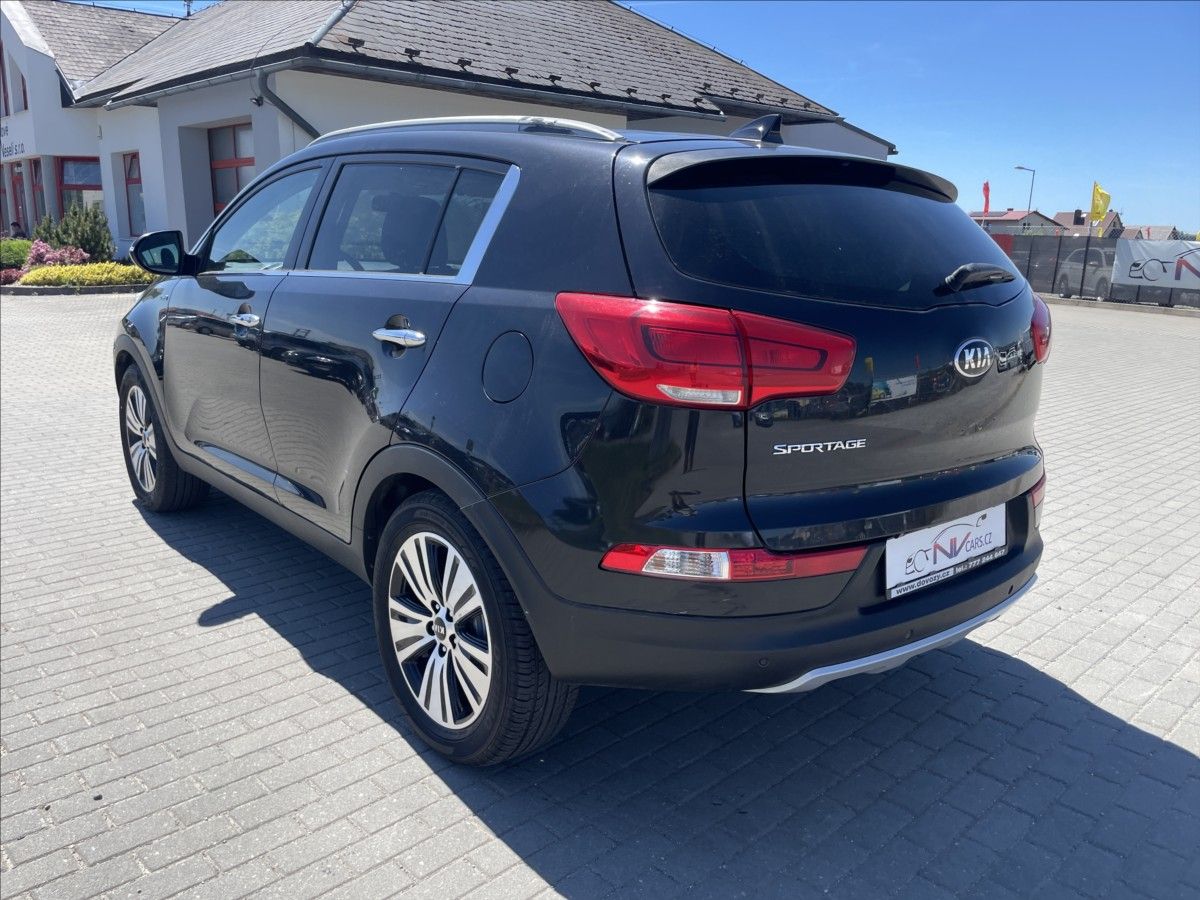 Kia Sportage, 2,0 CRDi 135kw 4x4 LED bez kor - fotka 3