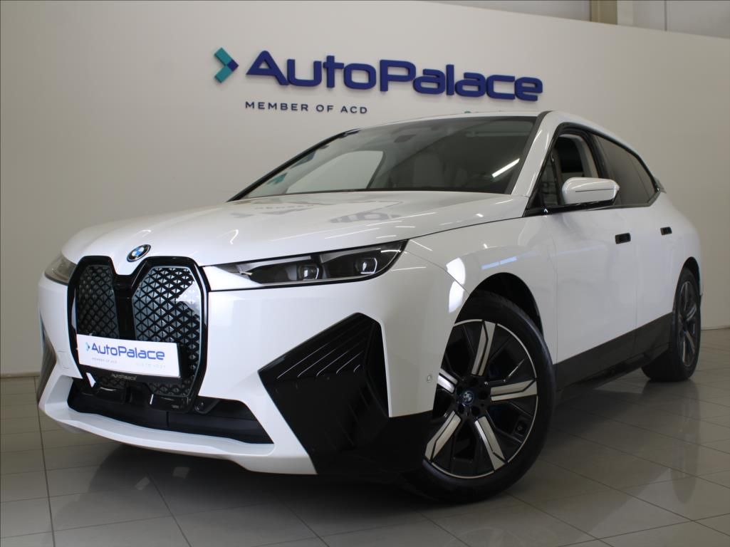 BMW iX, xDrive50 H/K 1.maj.ČR