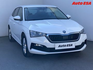 1.0 TSi,ČR,Ambition,LED